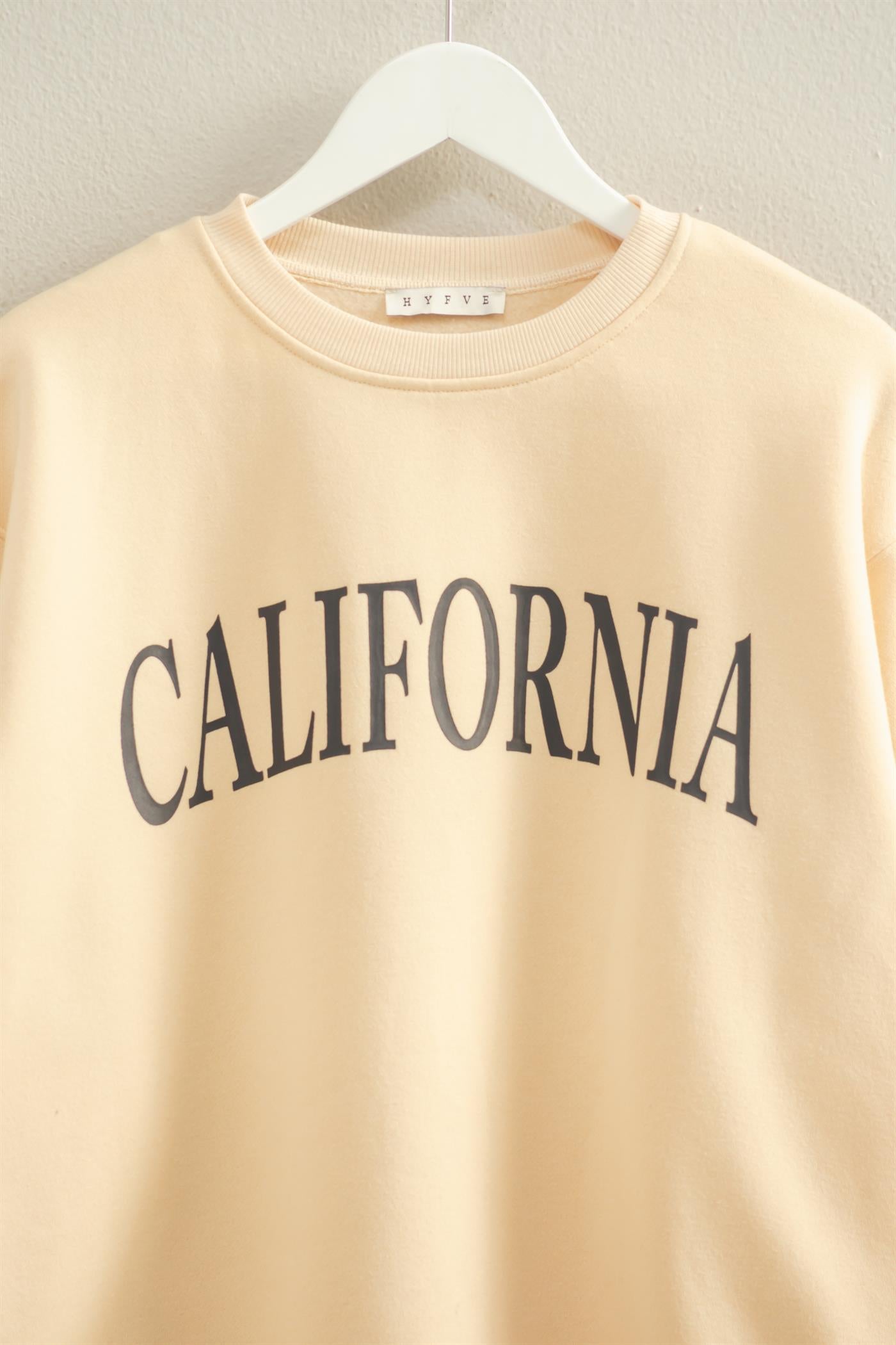Wholesale California Graphic Sweatshirt Sweatshirts HF25E222 CREAM HYFVE