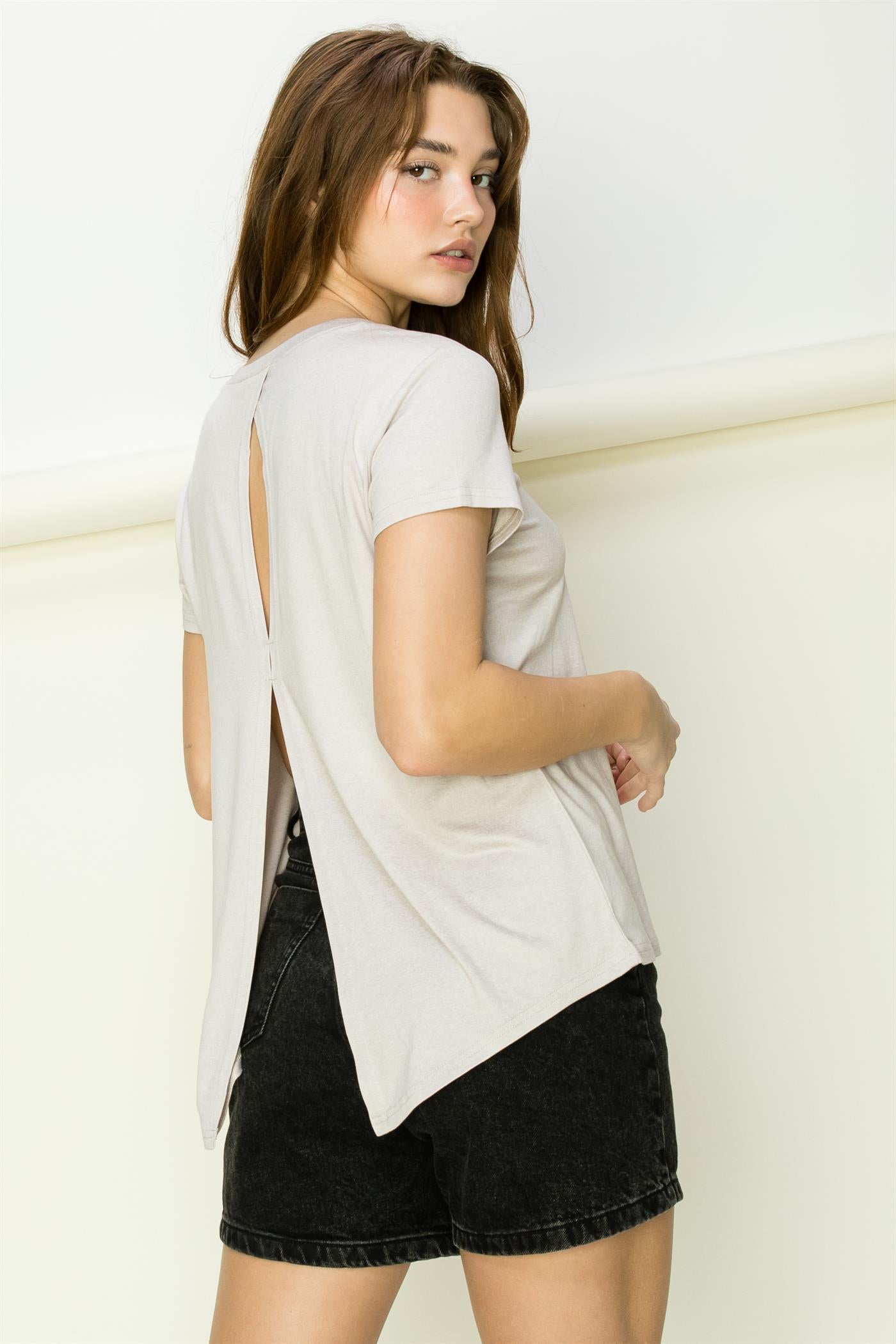 Wholesale All Yours Short Sleeve Open Back Tee Clothing Tops DZ22E576 PASTEL VIOLET DOUBLE ZERO