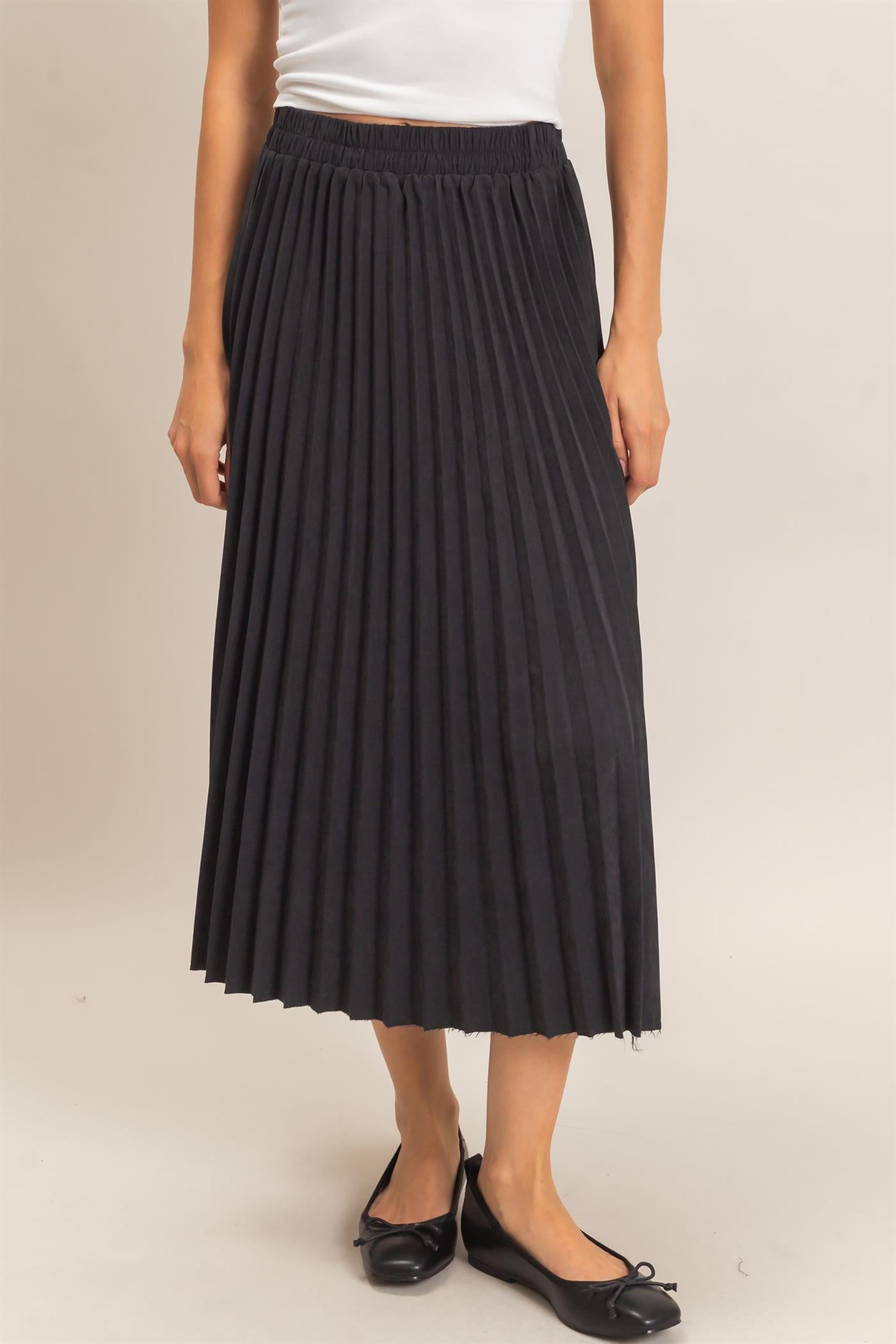 Wholesale Suede Accordion Pleated Skirt Skirts HF26F084-D BLACK HYFVE
