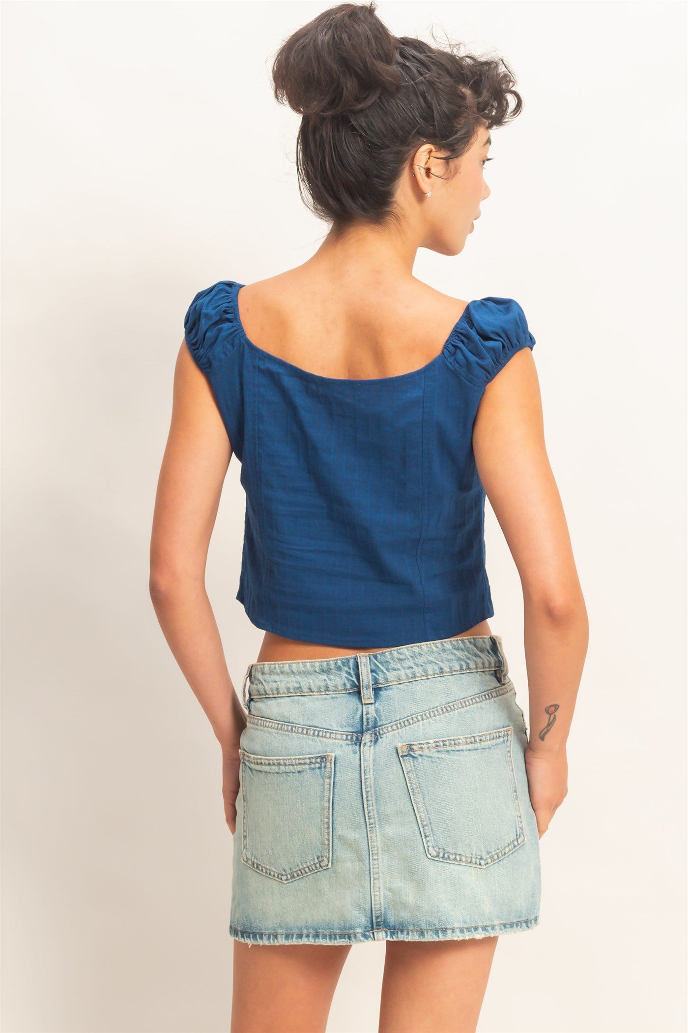 Wholesale Button Front Scoop Neck Cap Sleeve Top Blouses DZ26C199 NAVY DOUBLE ZERO