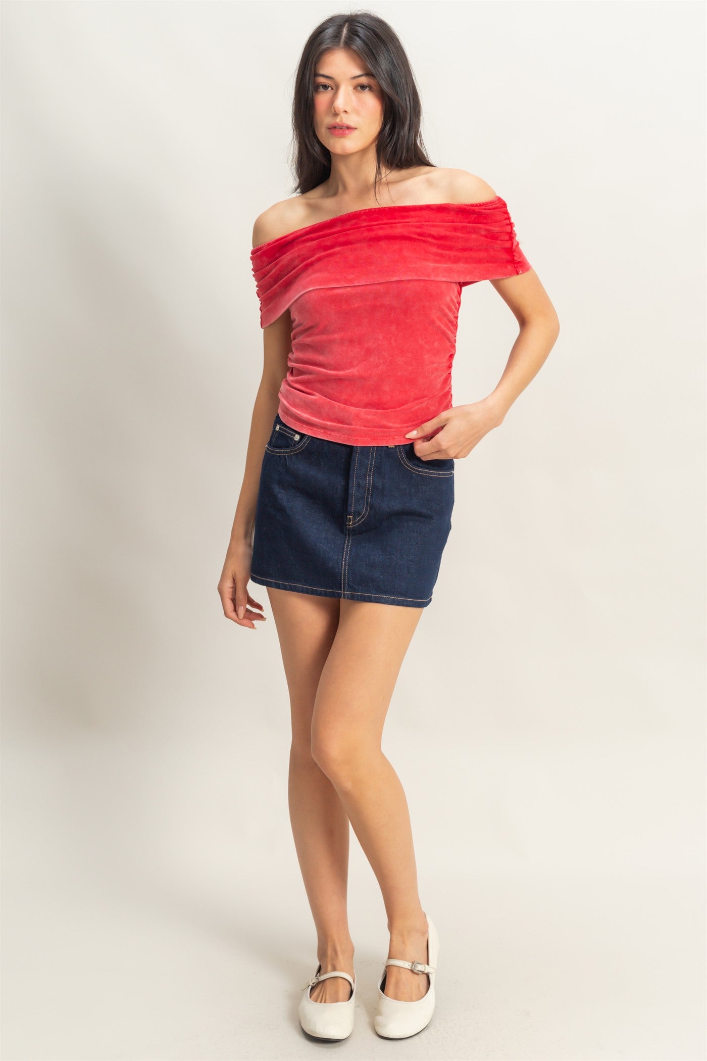 Wholesale Off-The-Shoulder Side Ruched Top Clothing Tops DZ25C848 RED DOUBLE ZERO
