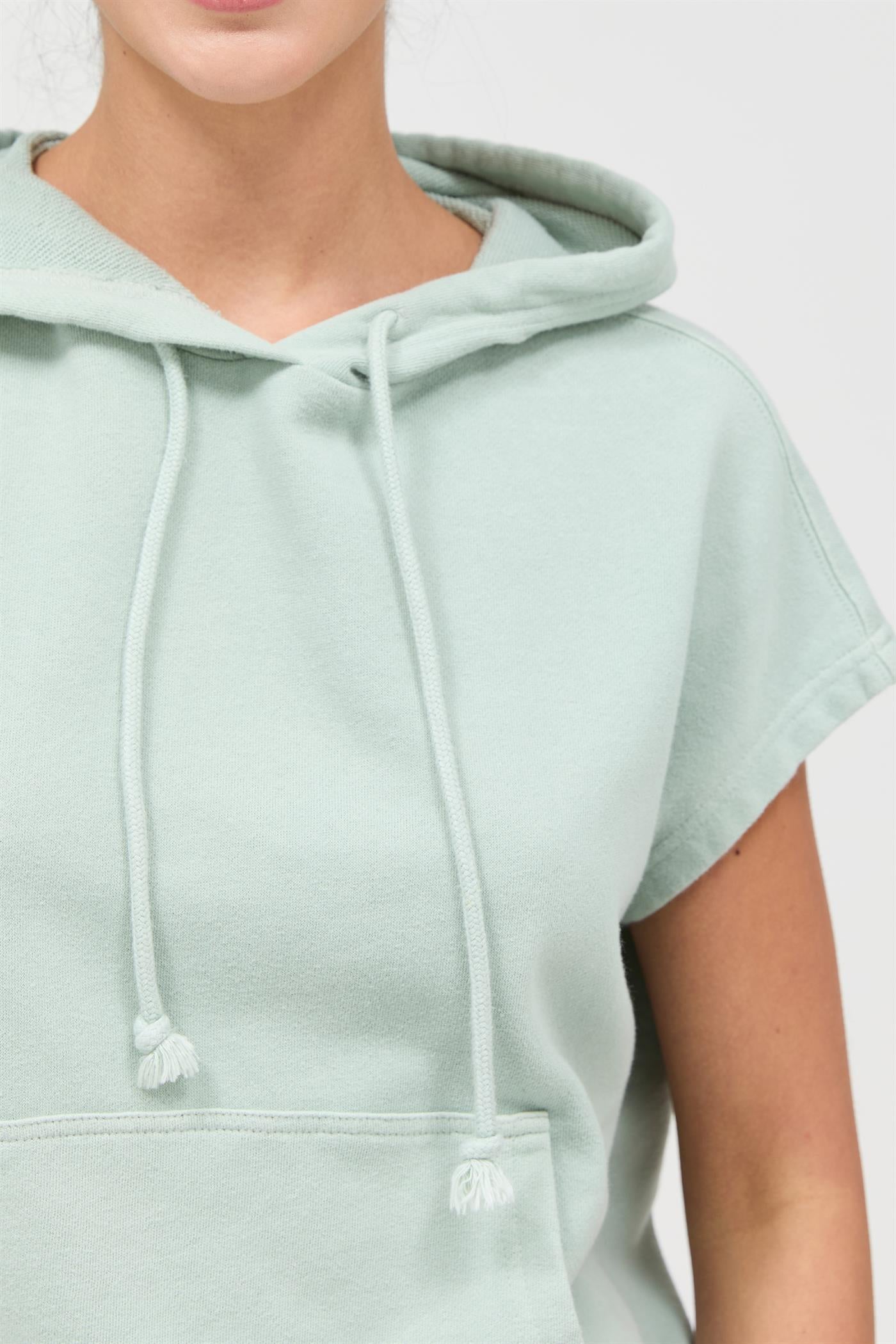 Wholesale Acid Washed Sleeveless Hooded Kangaroo Pocket Top Hoodies DZ26A411 SAGE GREEN DOUBLE ZERO