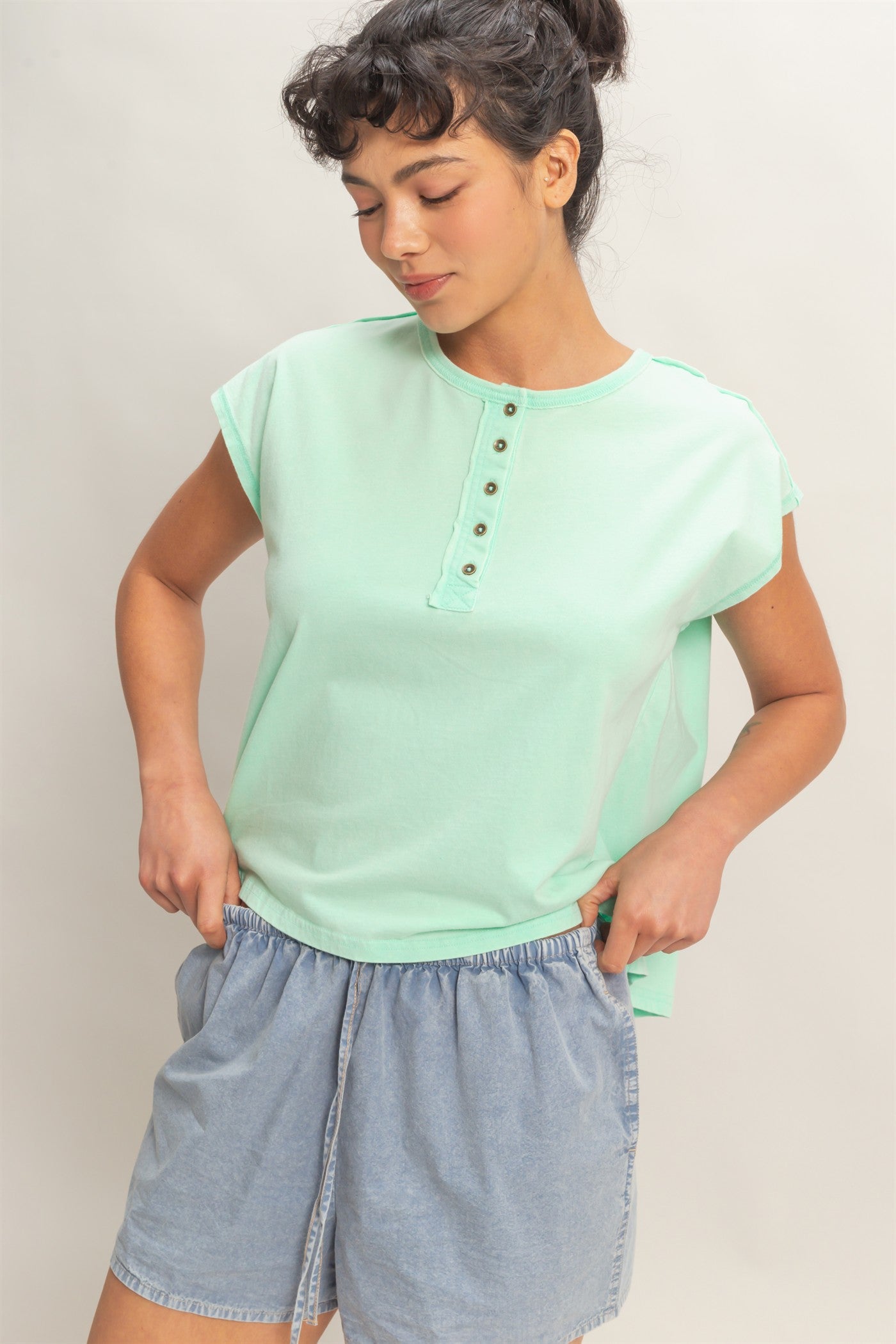 Wholesale Henley Neck Cap Sleeve Top Clothing Tops DZ26E279 MINT DOUBLE ZERO