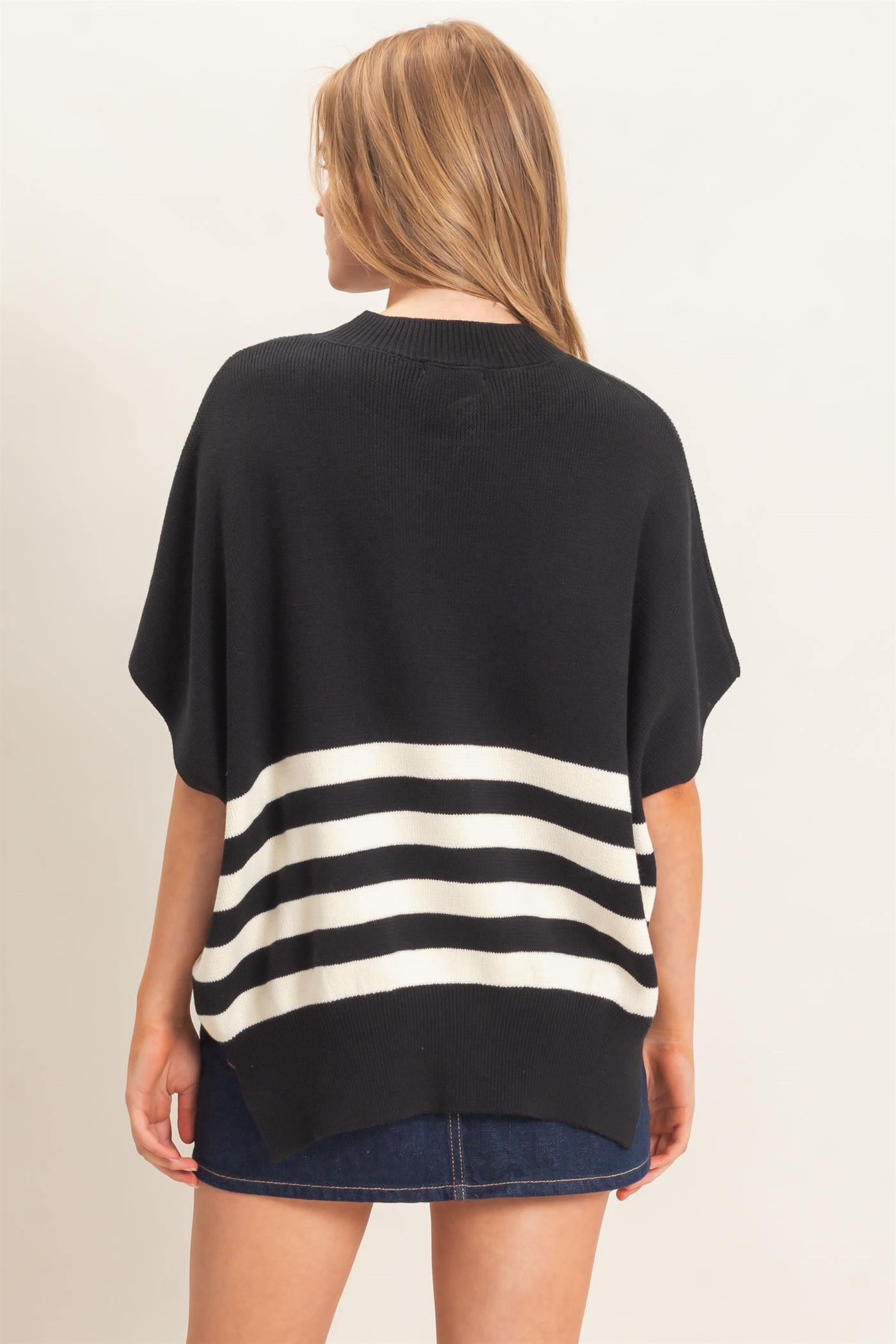Wholesale Striped Ribbed Crew Neck Sweater Sweaters HF26E350-D BLACK HYFVE
