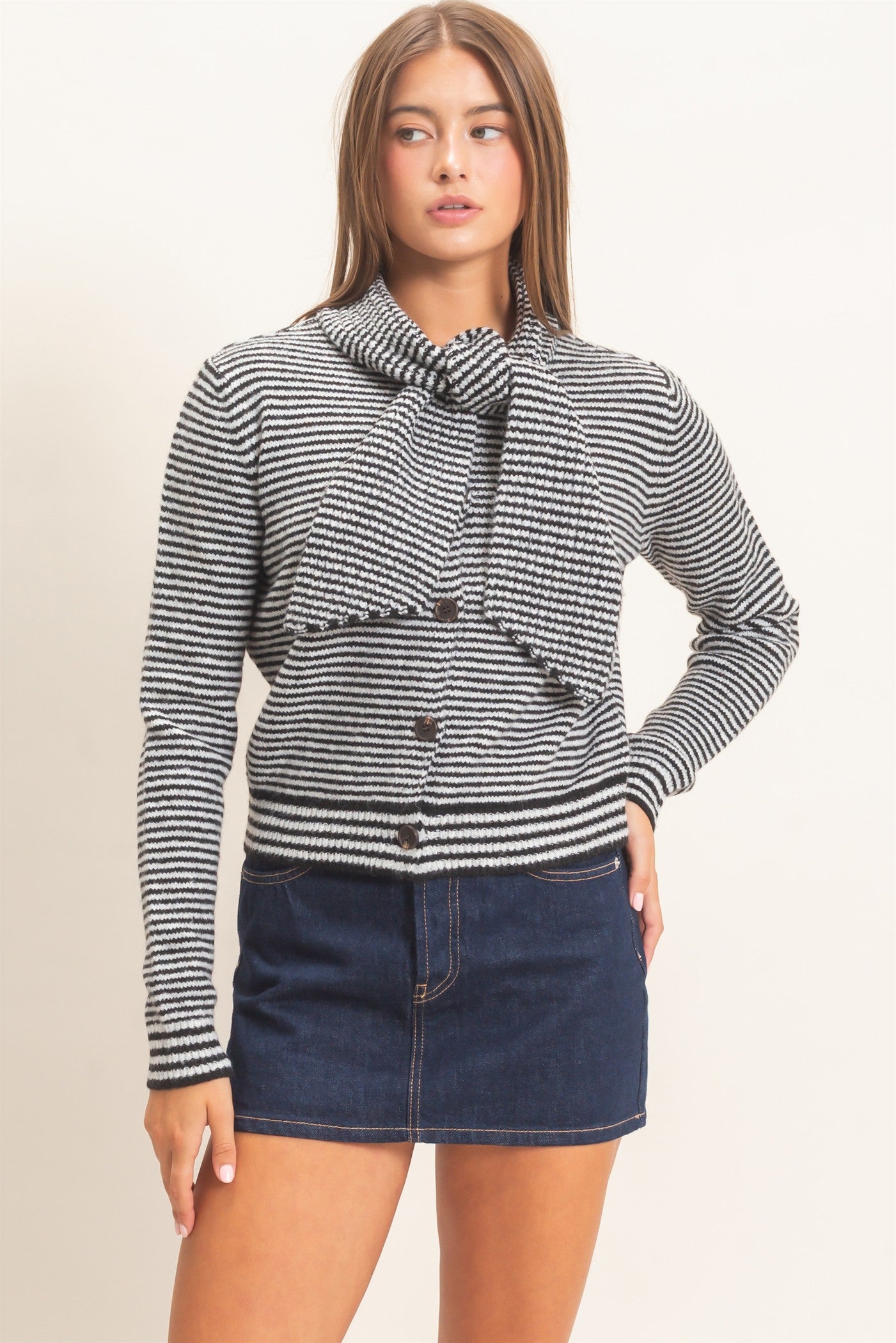 Wholesale Striped Cardigan With Scarf Cardigans DZ26E930 BLACK DOUBLE ZERO