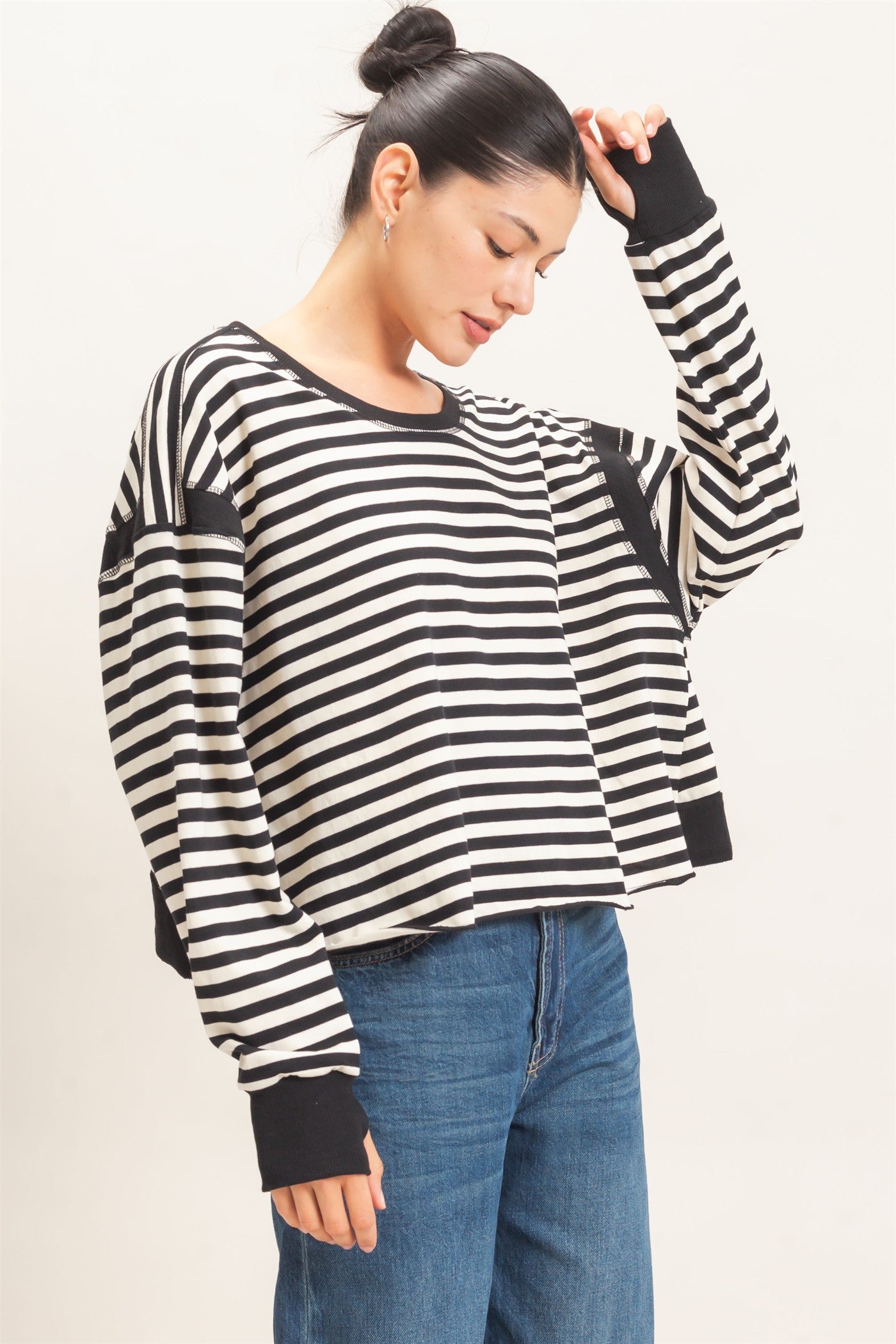 Wholesale Striped Long Sleeve Top Clothing Tops HF26C908-D BLACK HYFVE