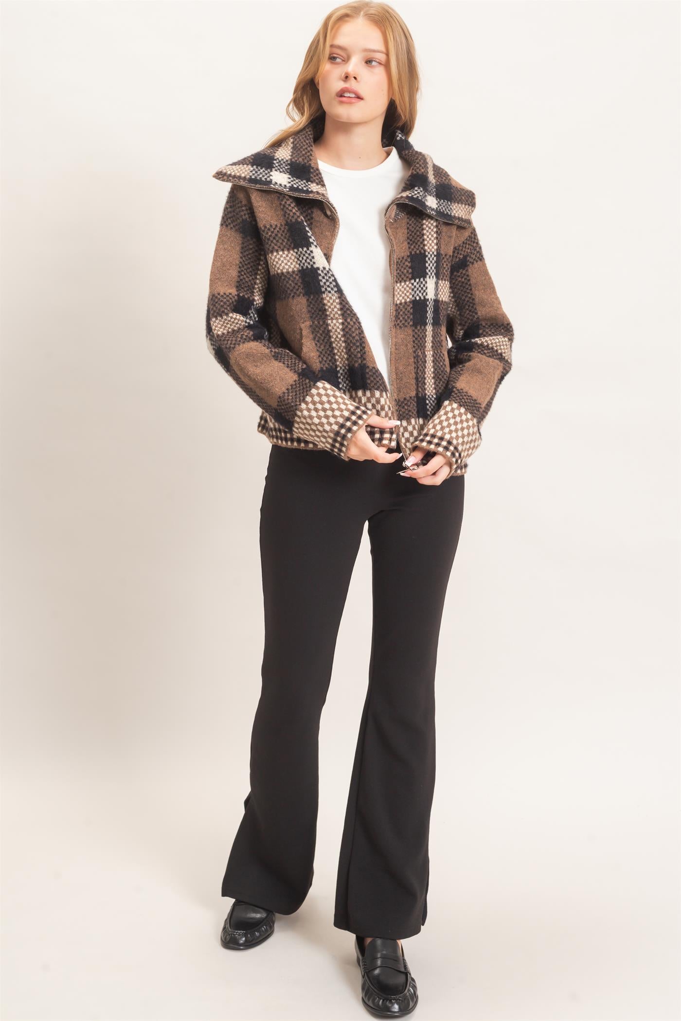 Wholesale Wide Collar Plaid Zip-Up Sweater Cardigans HF26E898 BROWN COMBO HYFVE