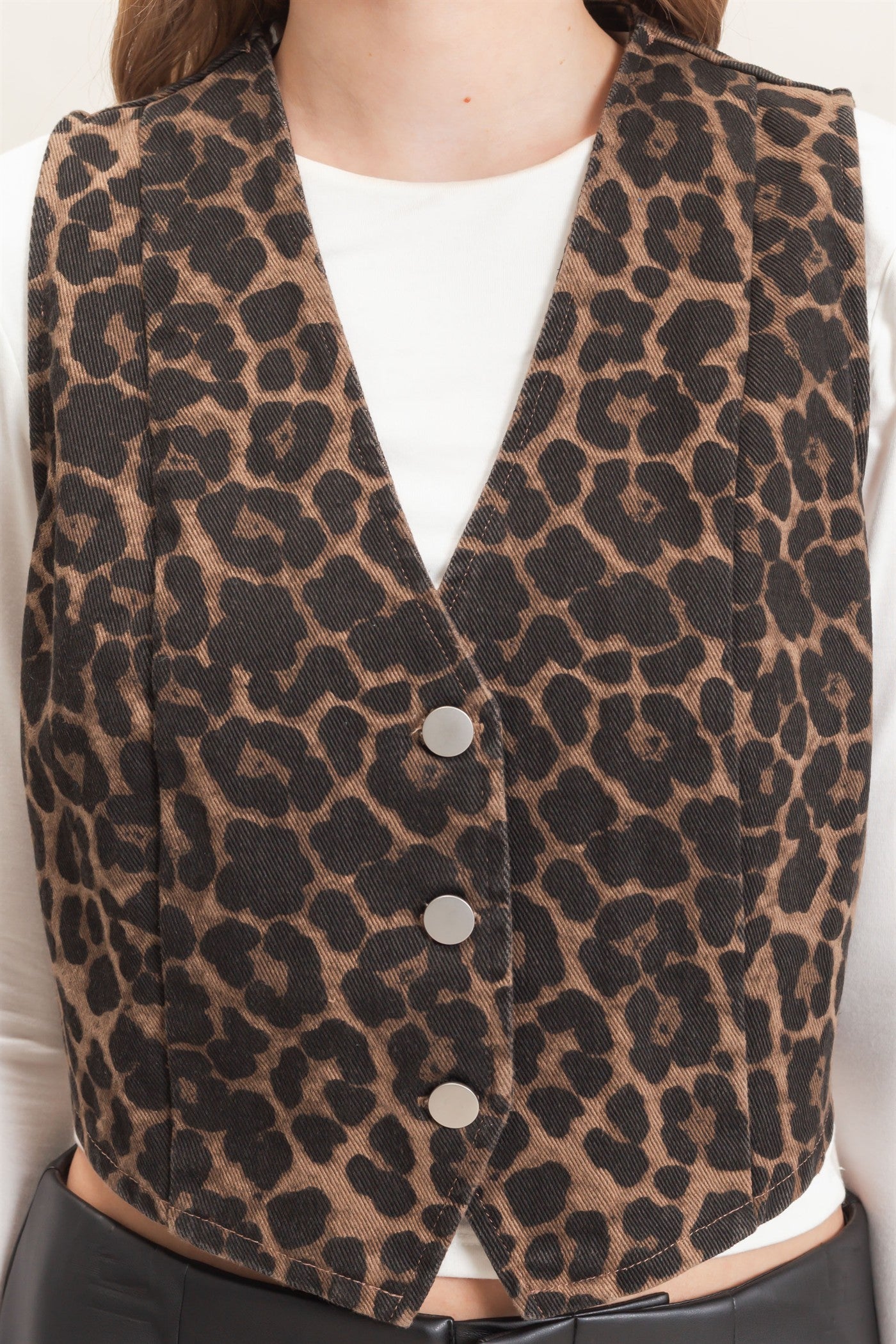 Wholesale Leopard Print Button Vest Clothing Tops HF26F160 BROWN HYFVE