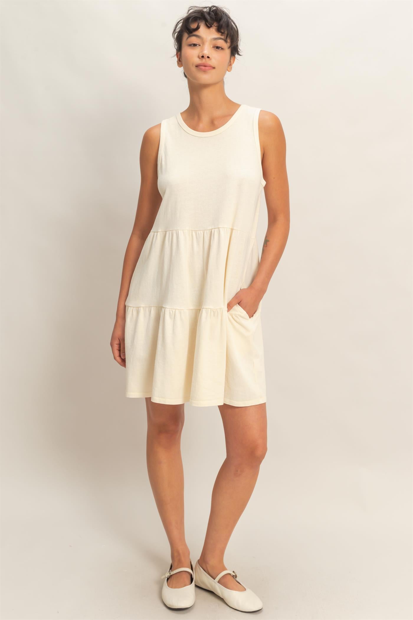 Wholesale Sleeveless Crewneck Tiered Mini Dress Dresses DZ26C208 ALPACA DOUBLE ZERO