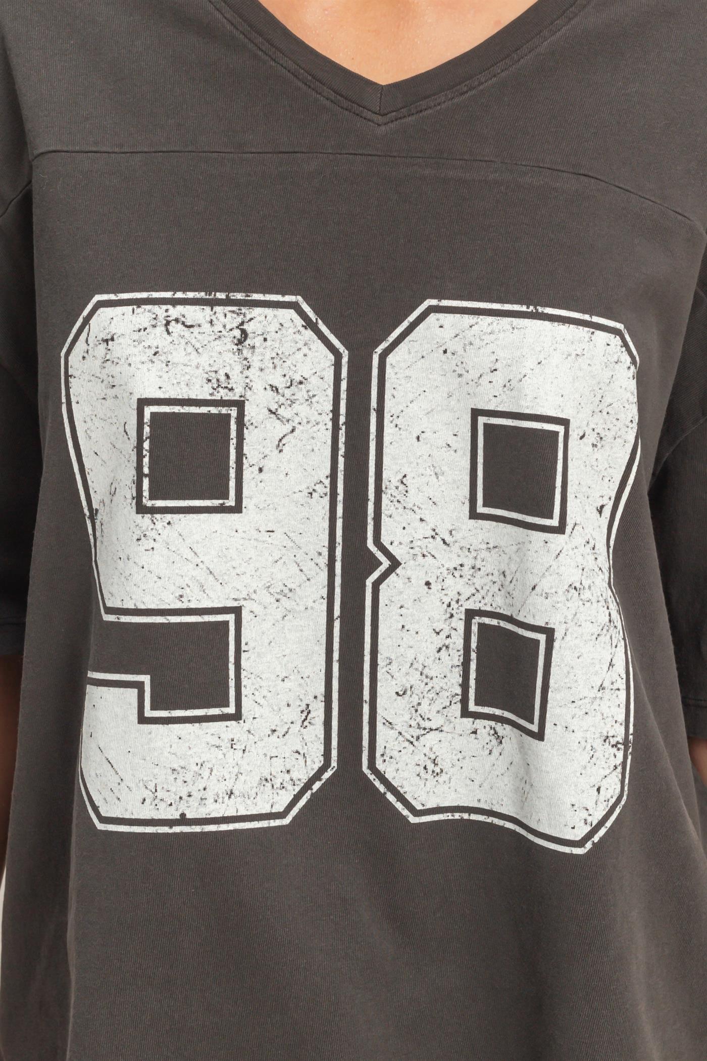 Wholesale Oversized Varsity Style V-Neck Graphic T-Shirt T-Shirts DZ26C200 BLACK DOUBLE ZERO