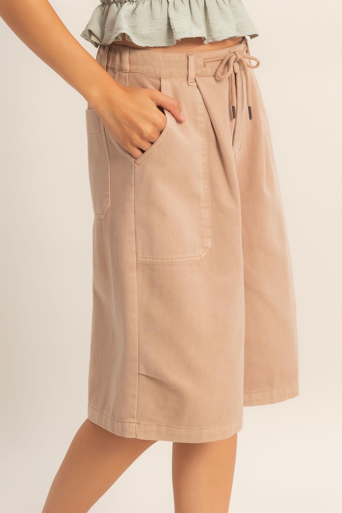Wholesale Drawstring Waist Wide Leg Jorts Shorts DZ26F283 DARK TAUPE DOUBLE ZERO