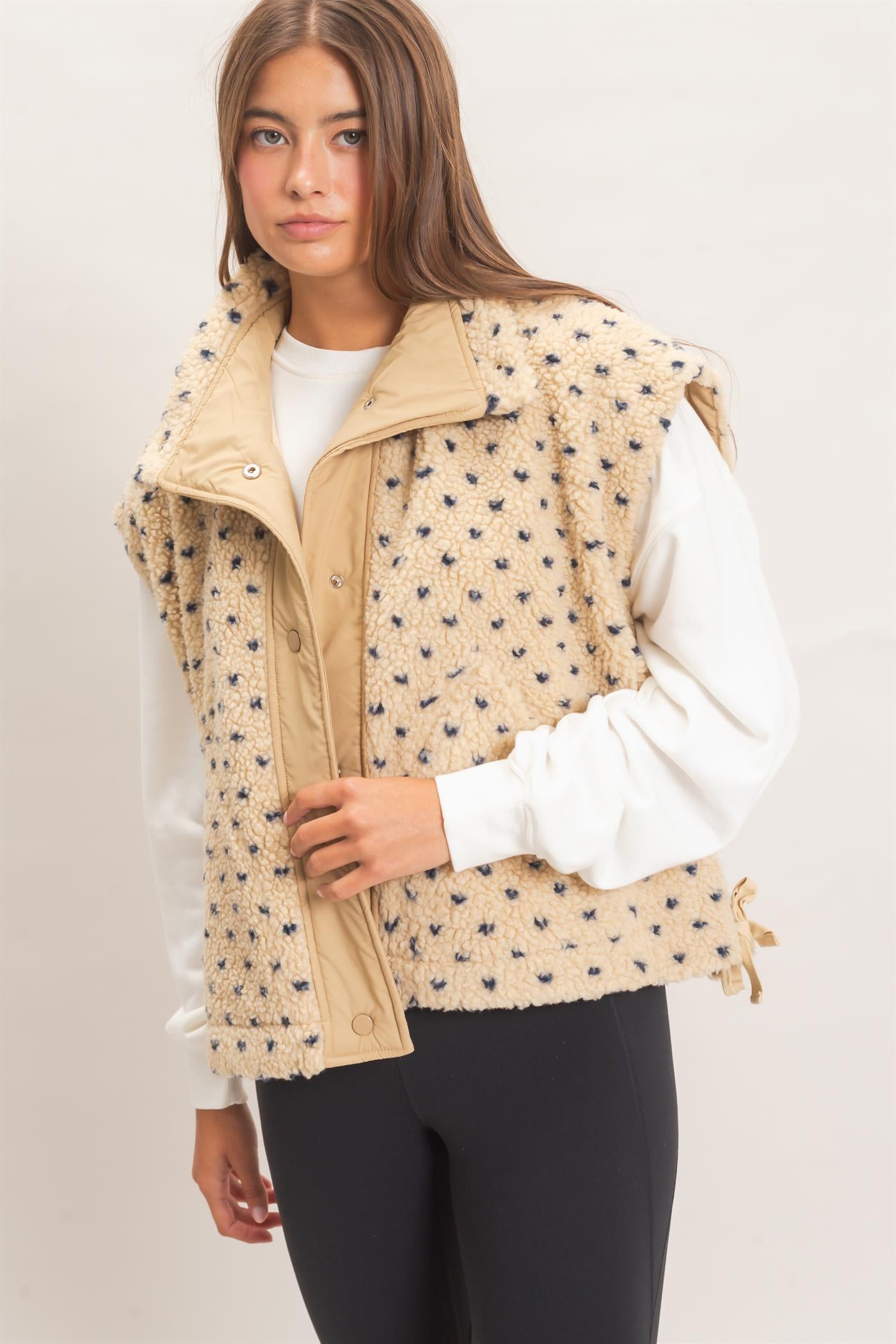 Wholesale Polka Dot Sherpa Vest Outerwear DZ26F260 NAVY DOUBLE ZERO