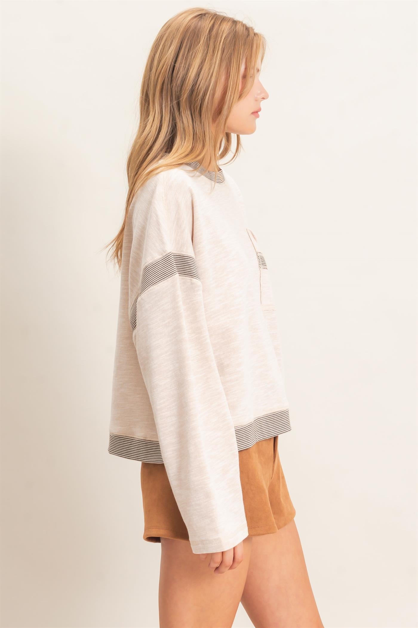 Wholesale Striped Trim Pocket Sweatshirt Sweatshirts HF26E557 OATMEAL HYFVE