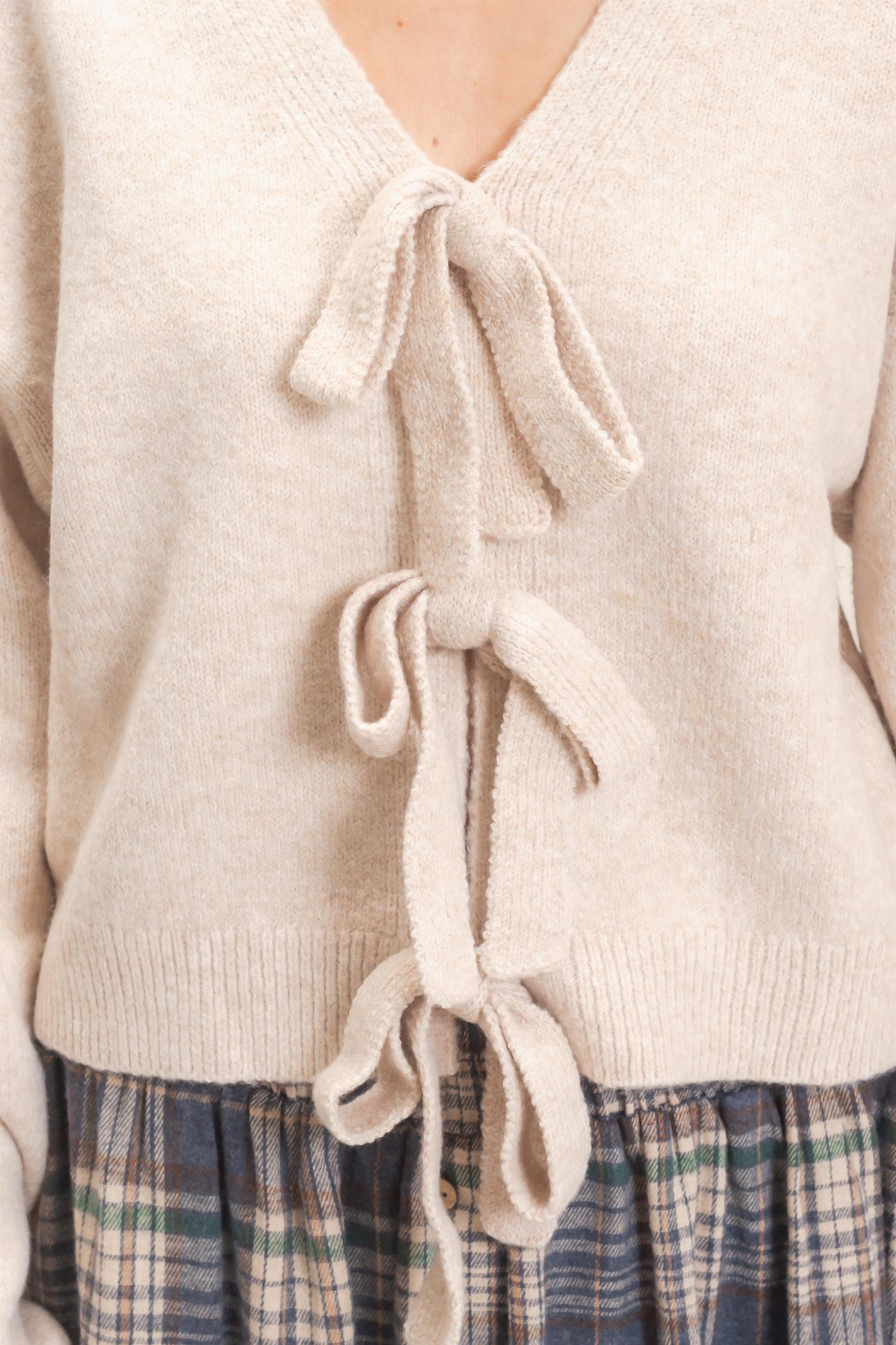 Wholesale Two-Way Bow Tie Sweater Sweaters HF26E167 BEIGE HYFVE