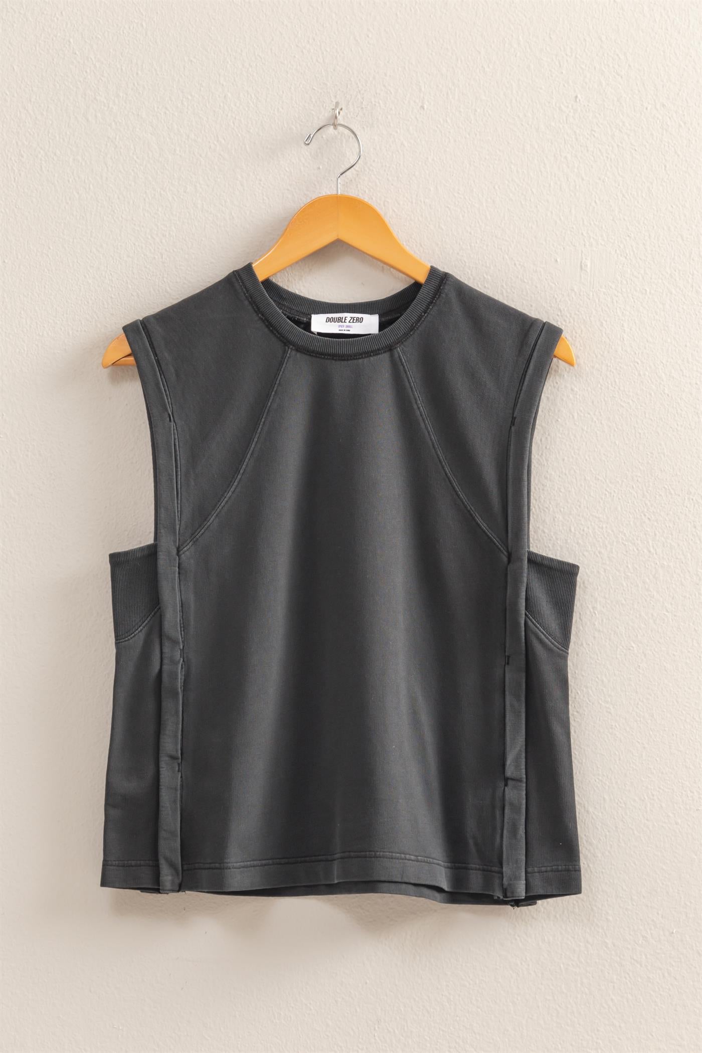 Wholesale Round Neck Sleeveless Boxy Top Clothing Tops DZ25C561 BLACK DOUBLE ZERO