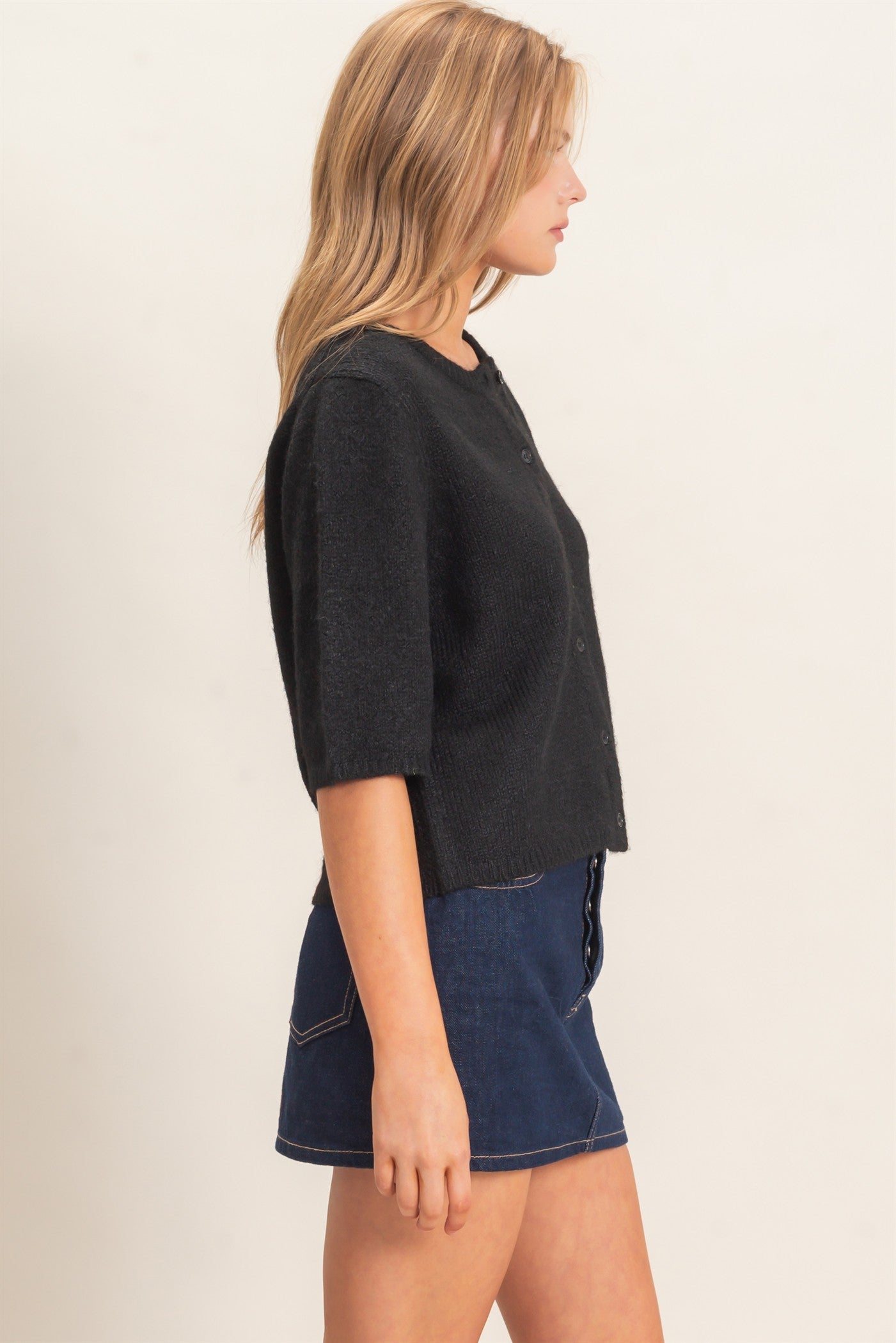 Wholesale Button-Up Cardigan Cardigans HF26E228 BLACK HYFVE