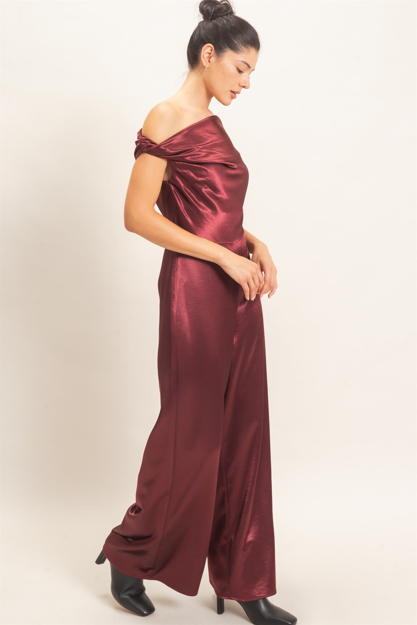 Wholesale Asymmetrical Cowl Neck Wide Leg Jumpsuit Clothing HF26F009 WINE HYFVE