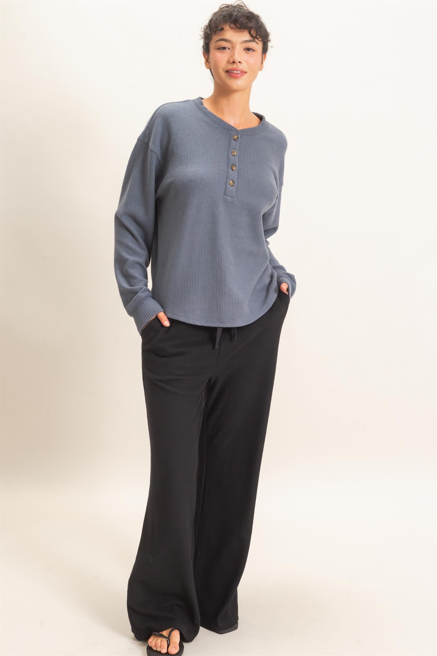 Wholesale Brushed Waffle Henley Top Clothing Tops DZ26F314 DARK GRAY DOUBLE ZERO