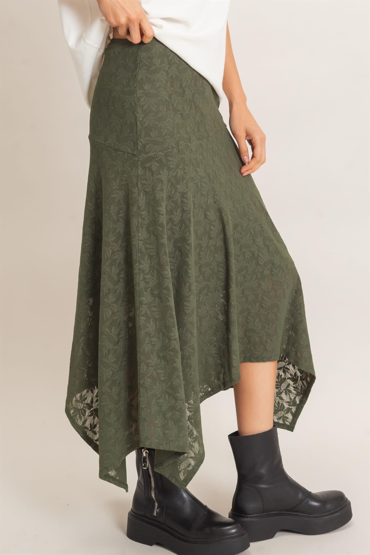 Wholesale Floral Lace Hanky Hem Skirt Skirts HF26E371 HUNTER GREEN HYFVE