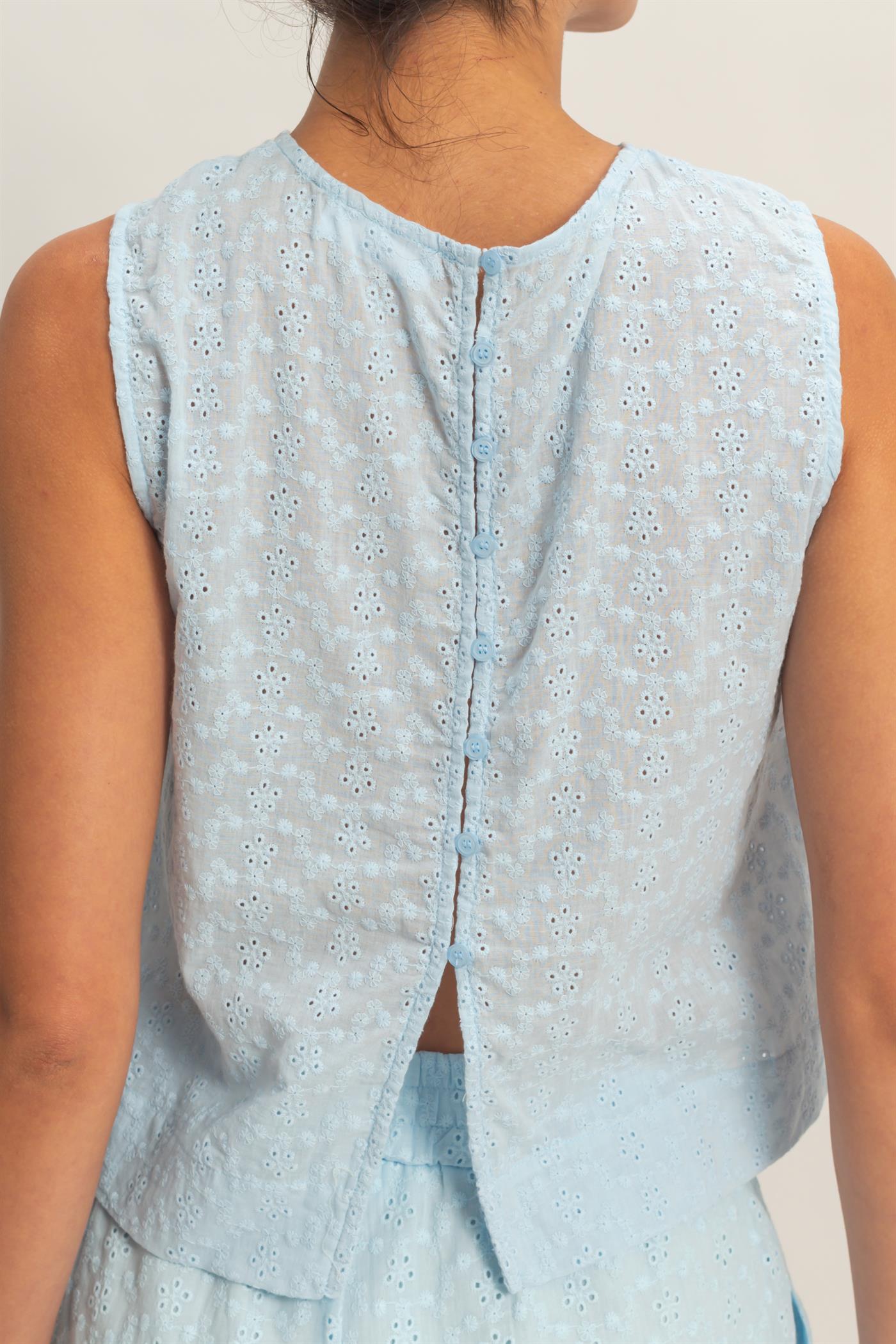 Wholesale Eyelet Sleeveless Top With Back Buttons Clothing Tops DZ26C541 ICE BLUE DOUBLE ZERO