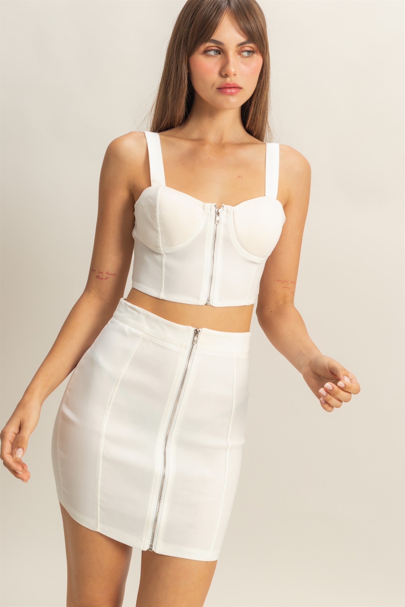 Wholesale Bustier Crop Top And Mini Skirt Set Clothing HF22E954-SET OFF WHITE HYFVE