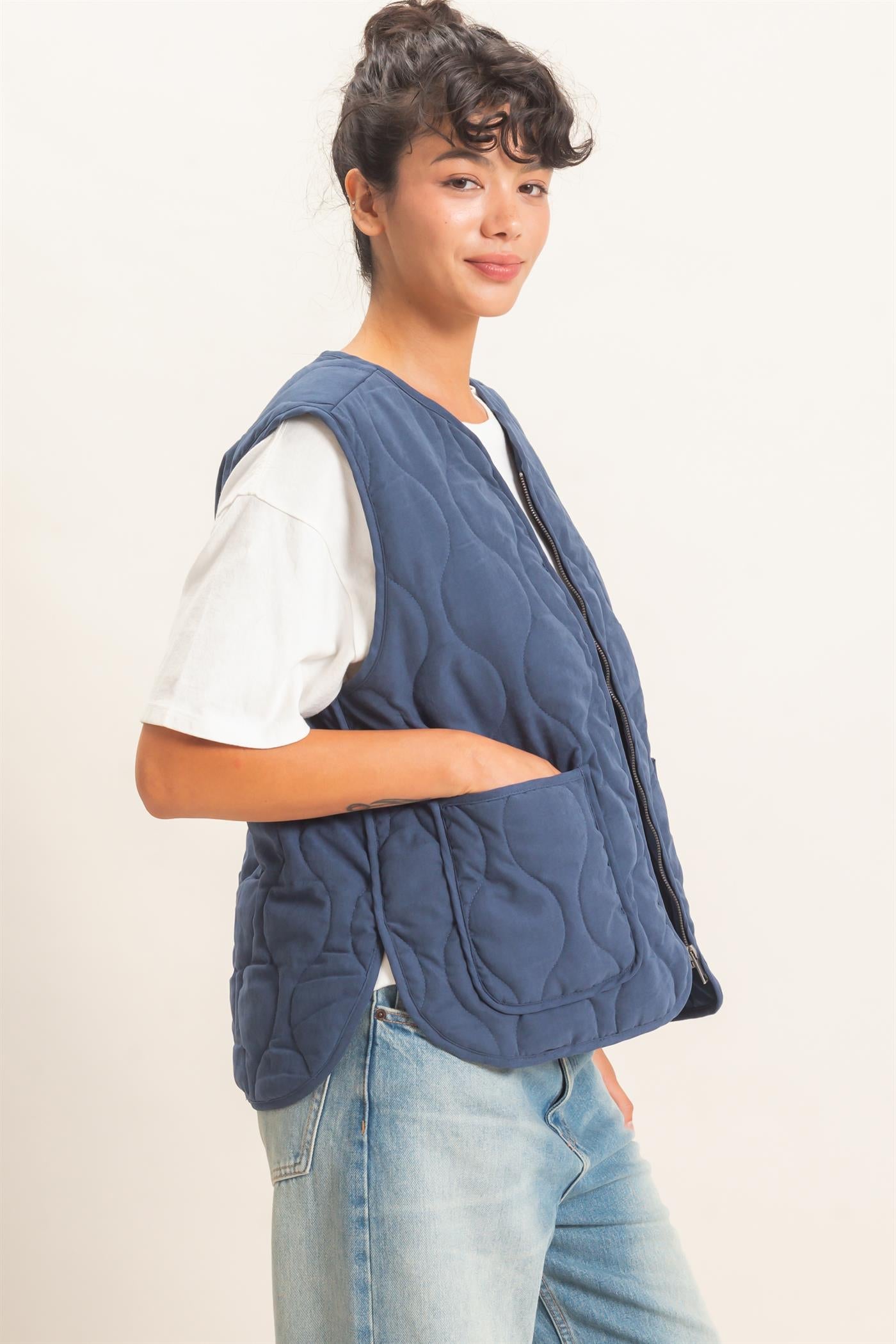 Wholesale Quilted Vest With Pockets Vests DZ26F336 NAVY DOUBLE ZERO