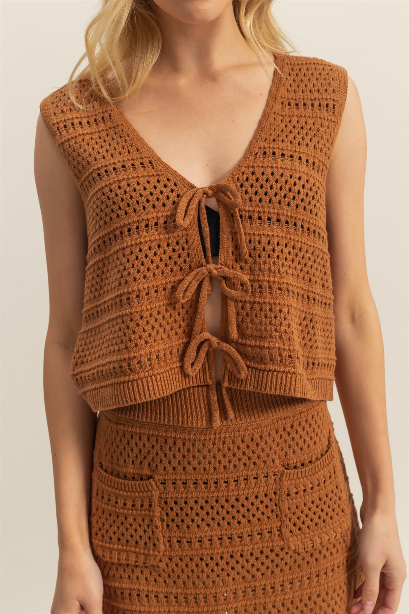 Wholesale Ribbon Tie Sleeveless Top And Skirt Crochet Set Clothing HF25C662-SET CAMEL HYFVE