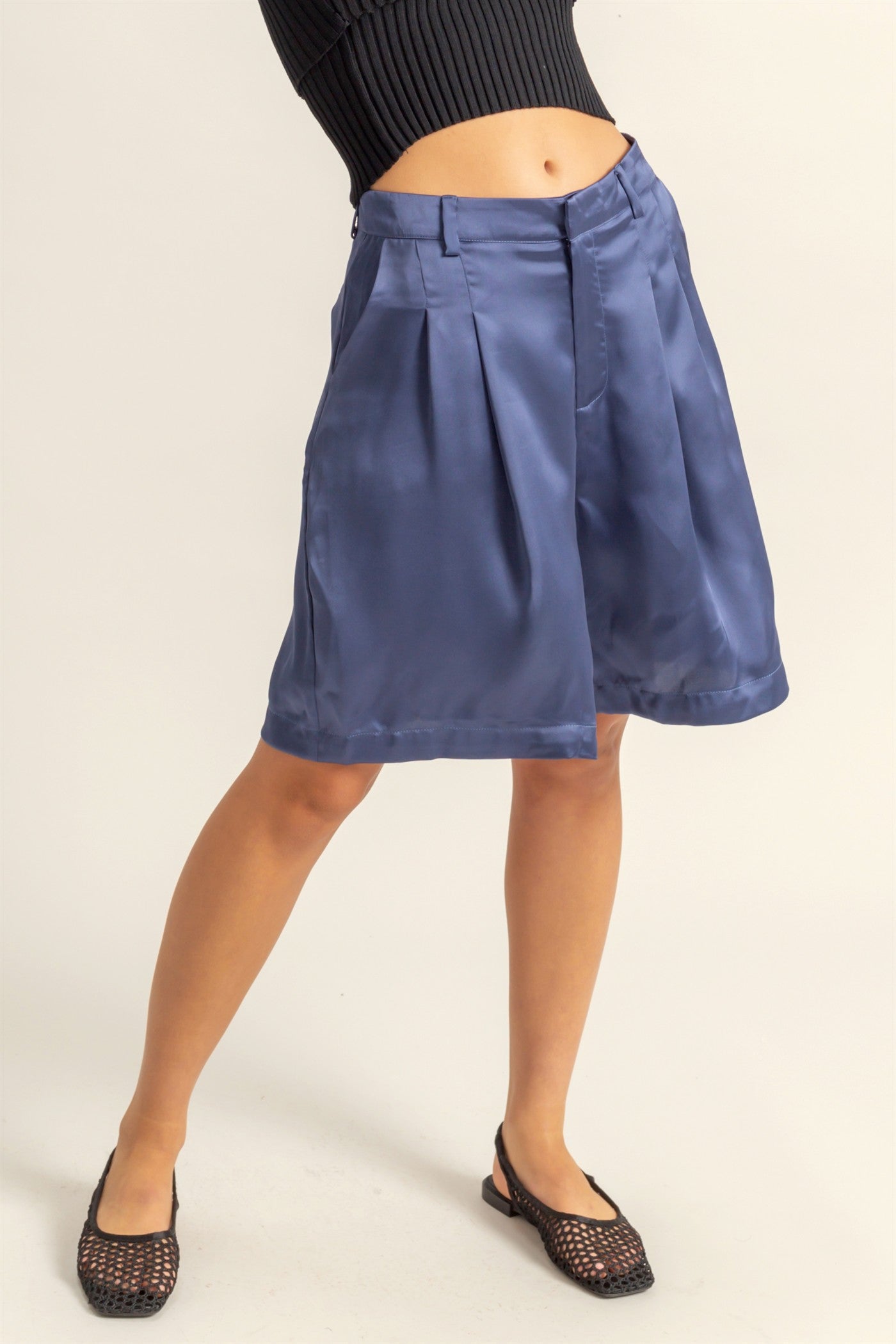 Wholesale High-Waist Pleated Satin Shorts Shorts DZ24E149 DUSTY INDIGO DOUBLE ZERO