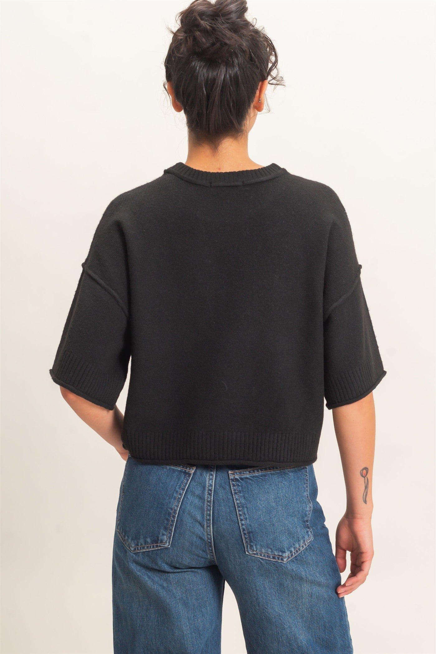 Wholesale Seam Detail Short Sleeve Knit Top Clothing Tops DZ26A827 BLACK DOUBLE ZERO