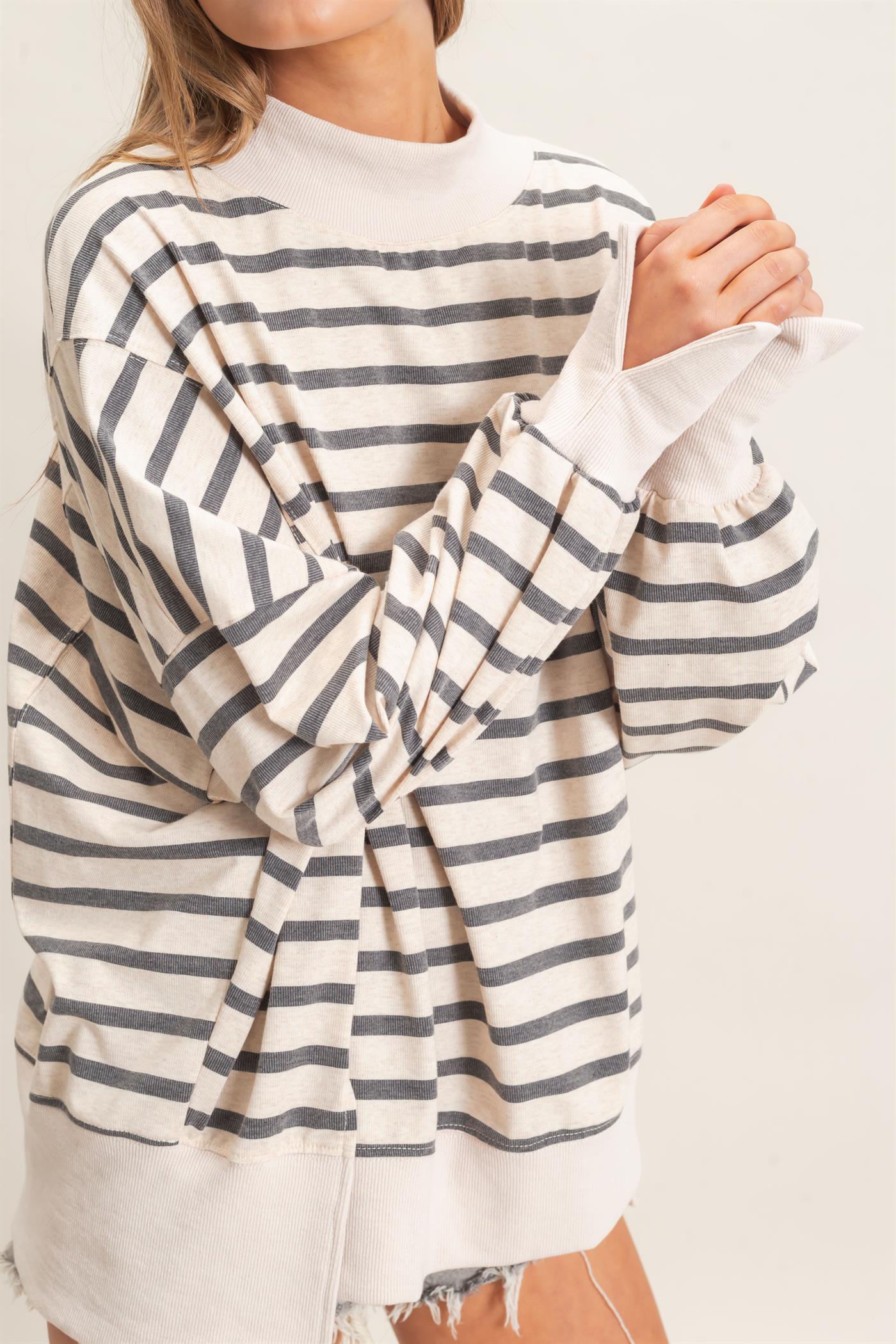 Wholesale Striped Mock Neck Sweatshirt Sweatshirts HF27A178-D GRAY/ECRU HYFVE