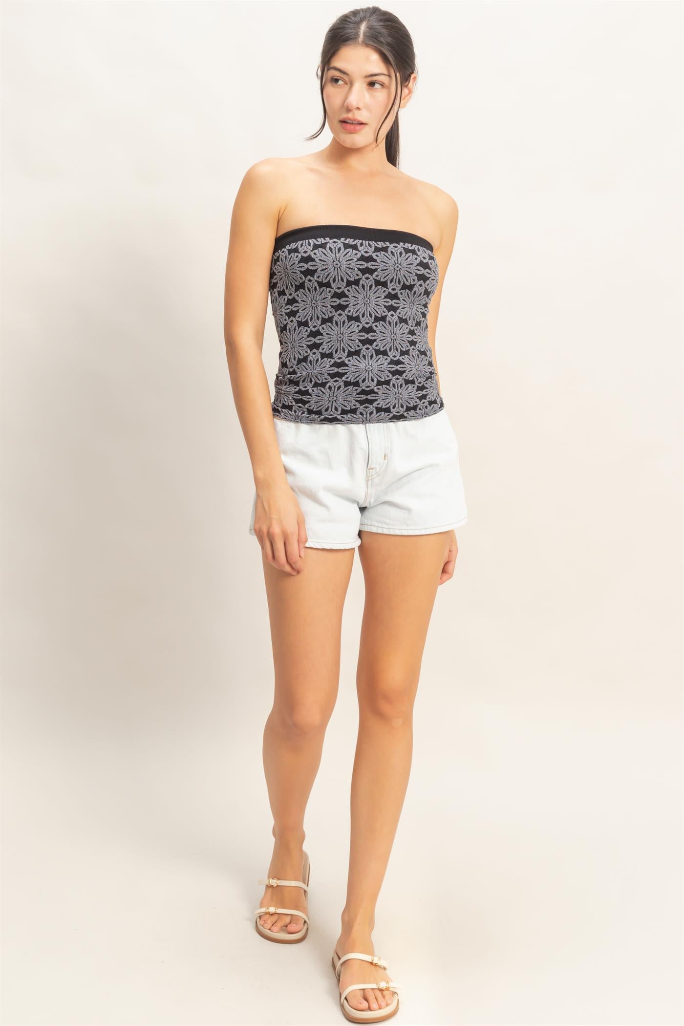 Wholesale Strapless Jacquard Top Clothing Tops HF26E219 BLACK HYFVE