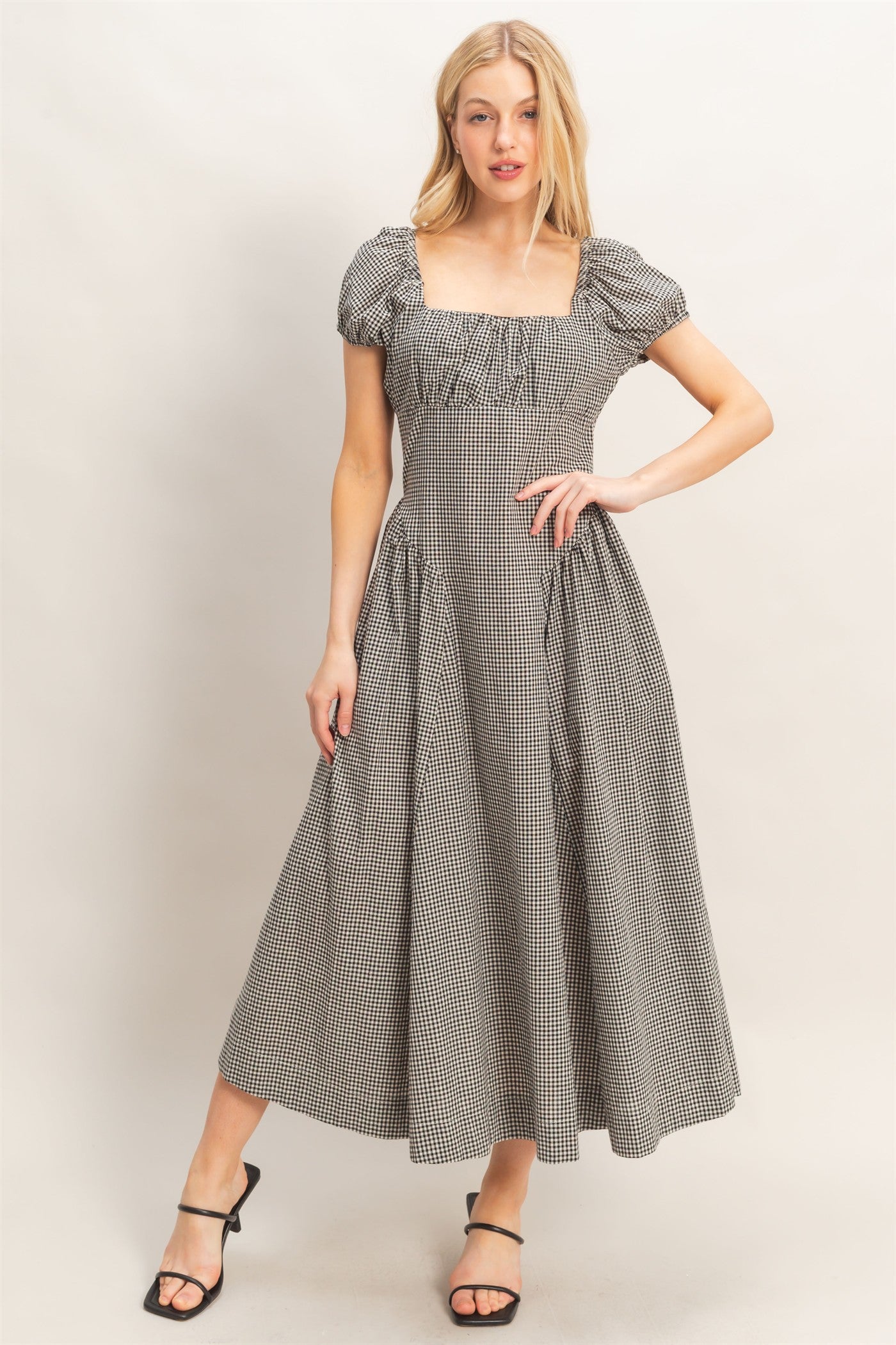Wholesale Gingham Puff Sleeve Dress Dresses HF26A321 BLACK HYFVE