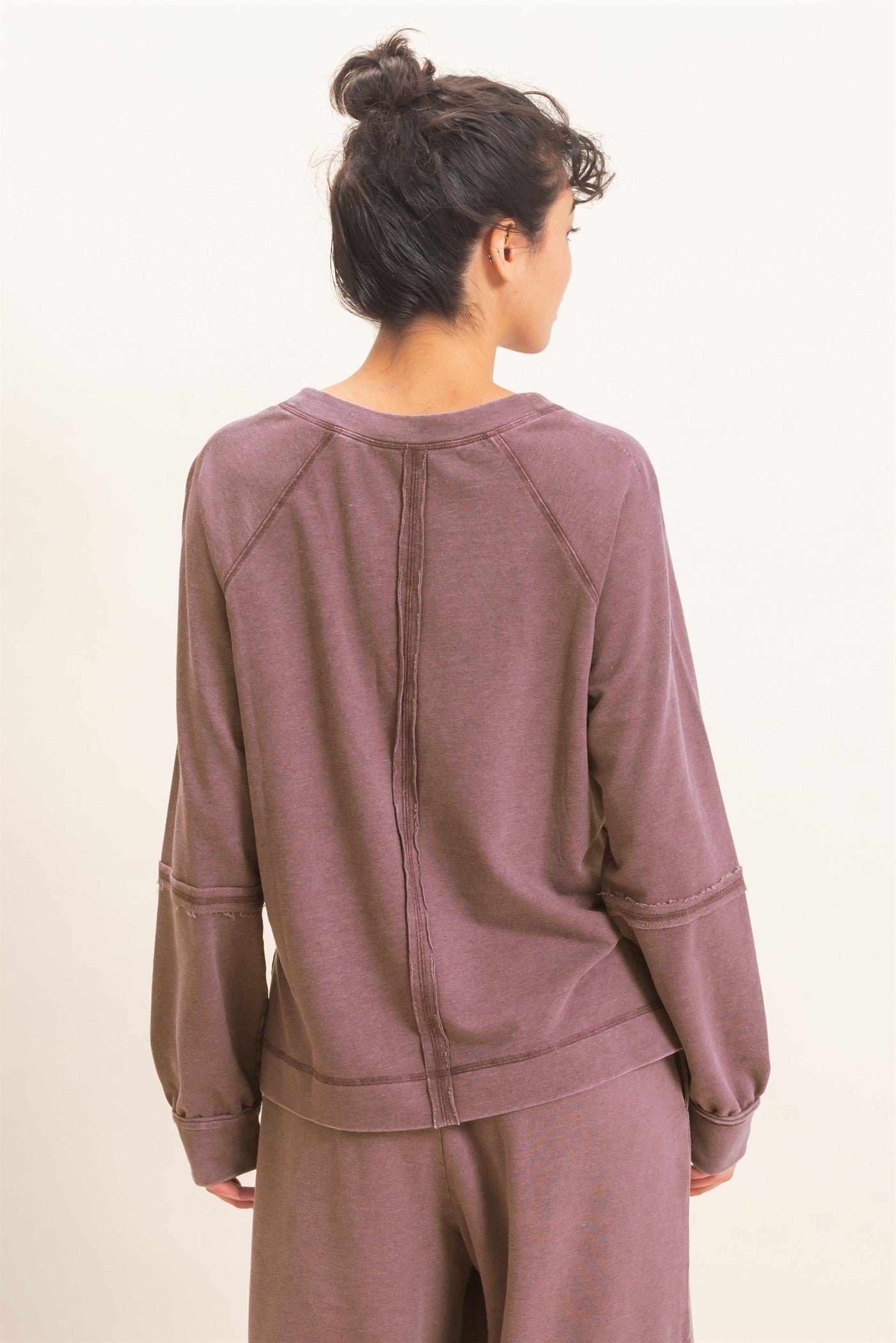 Wholesale Mineral Wash V-Neck Seam Detail Sweatshirt Sweatshirts DZ26F014 DARK BROWN DOUBLE ZERO