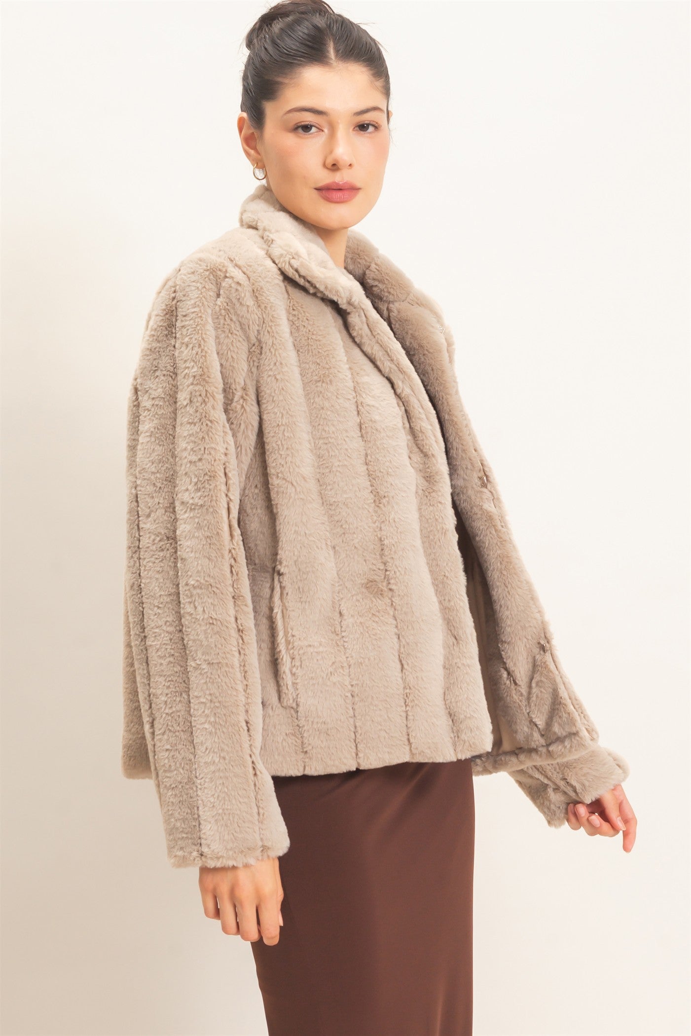 Wholesale Faux Fur Jacket Coats & Jackets HF26F203 TAUPE HYFVE