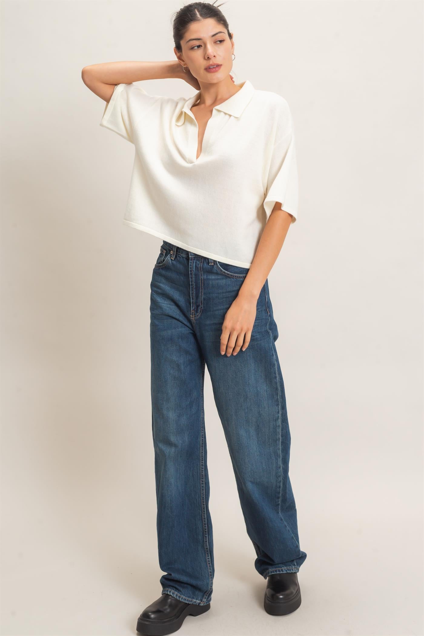 Wholesale Collared V-Neck Sweater Sweaters HF26E038 IVORY HYFVE