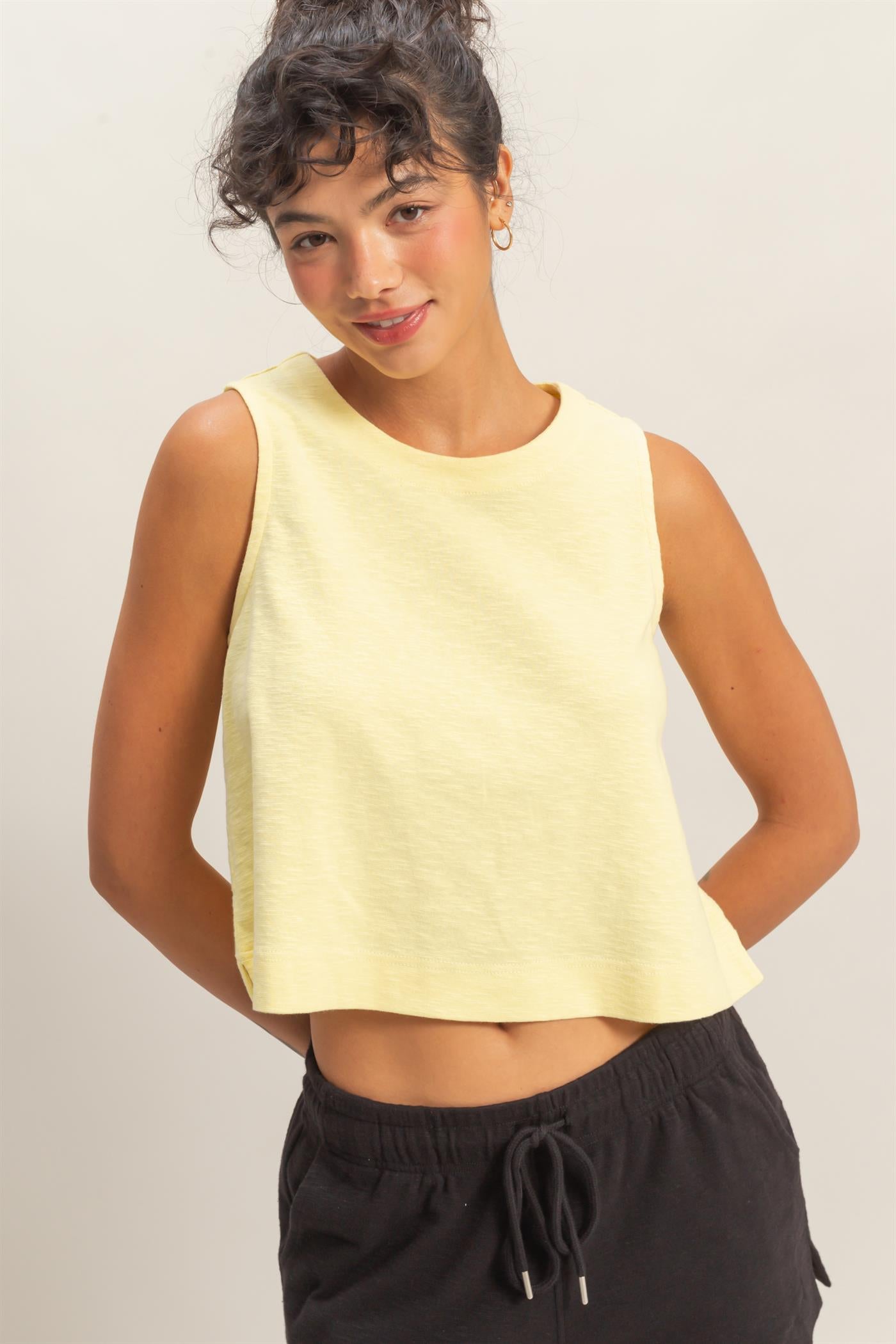 Wholesale Sleeveless Boxy Fit Crew Neck Top Clothing Tops DZ26C090 PALE YELLOW DOUBLE ZERO