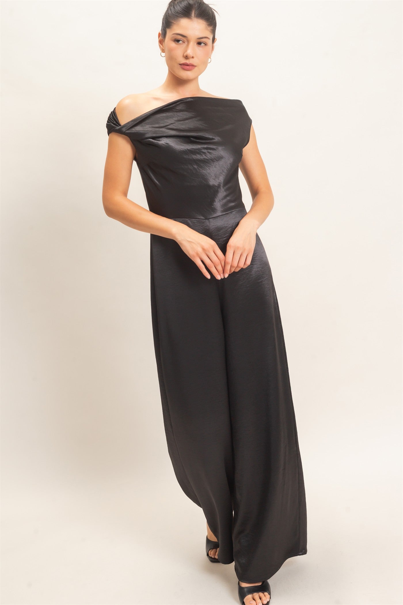 Wholesale Asymmetrical Cowl Neck Wide Leg Jumpsuit Clothing HF26F009 BLACK HYFVE