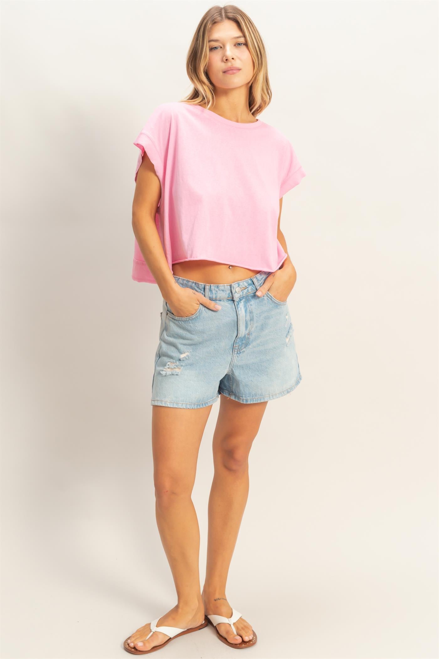 Wholesale Boxy Crew Neck Top T-Shirts HF26C288-D PINK HYFVE