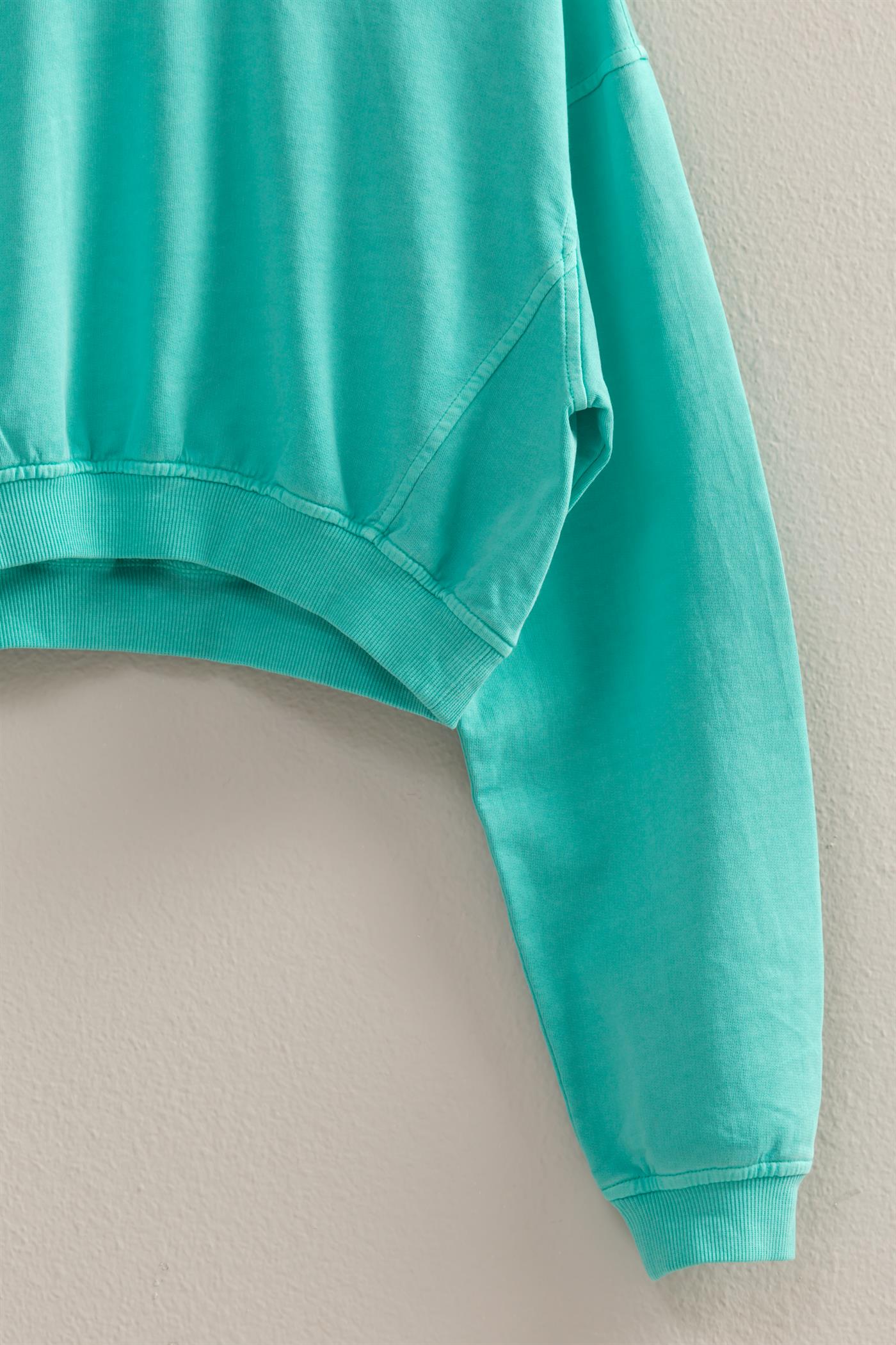 Wholesale Crew Neck Long Sleeve Crop Sweatshirt Sweatshirts DZ25A923 TURQUOISE DOUBLE ZERO