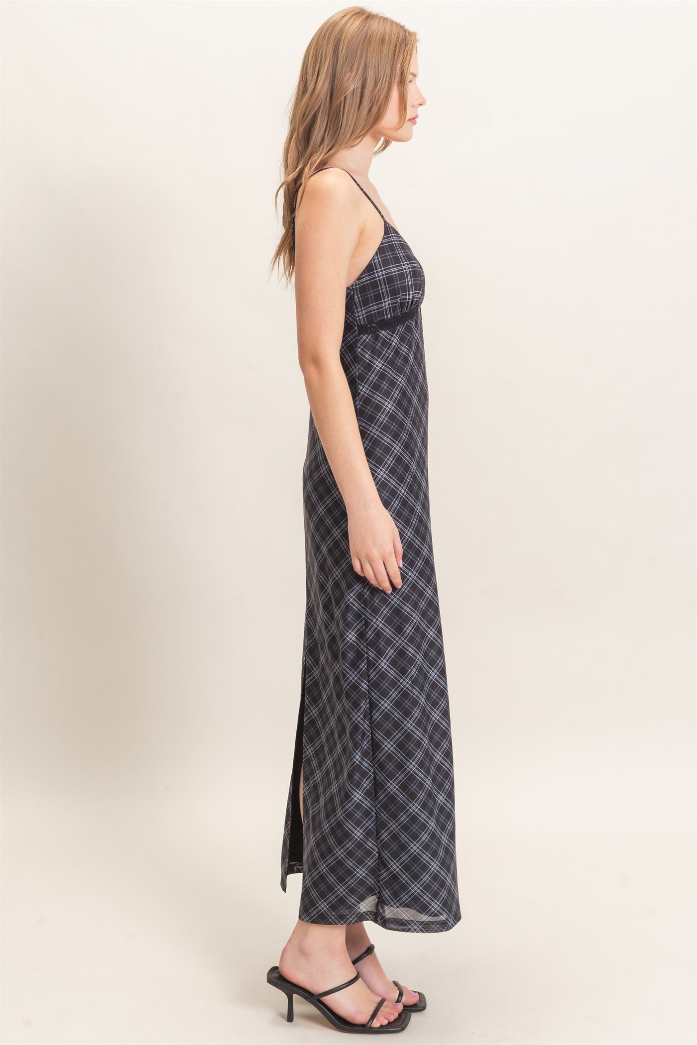 Wholesale Plaid Spaghetti Strap Midi Dress Dresses HF26E709 BLACK HYFVE