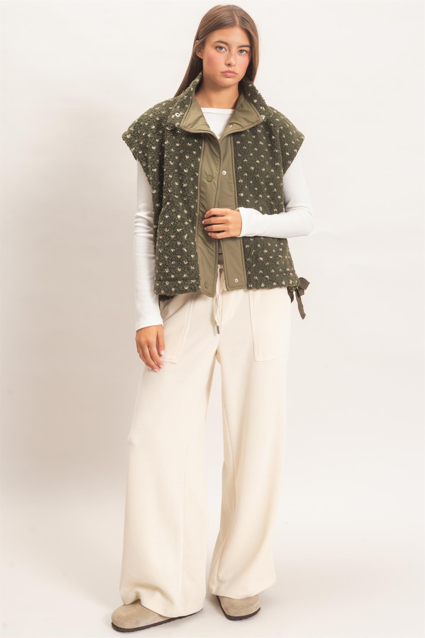 Wholesale Polka Dot Sherpa Vest Outerwear DZ26F260 DARK OLIVE DOUBLE ZERO