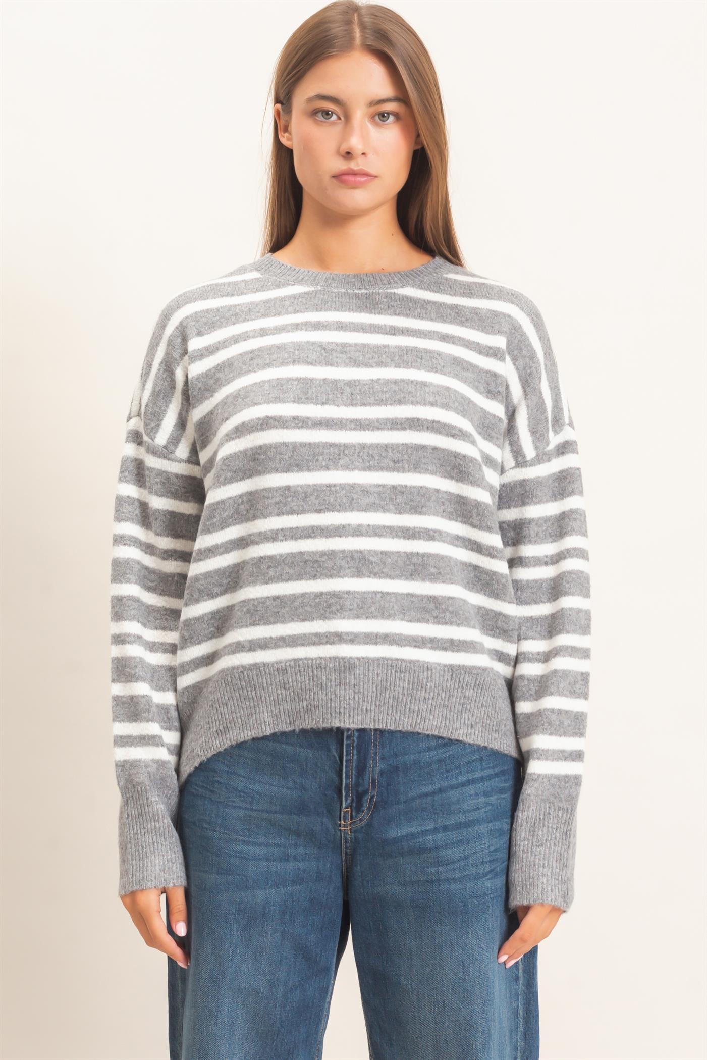Wholesale Striped Crew Neck Sweater Sweaters DZ26E389 HEATHER GRAY DOUBLE ZERO