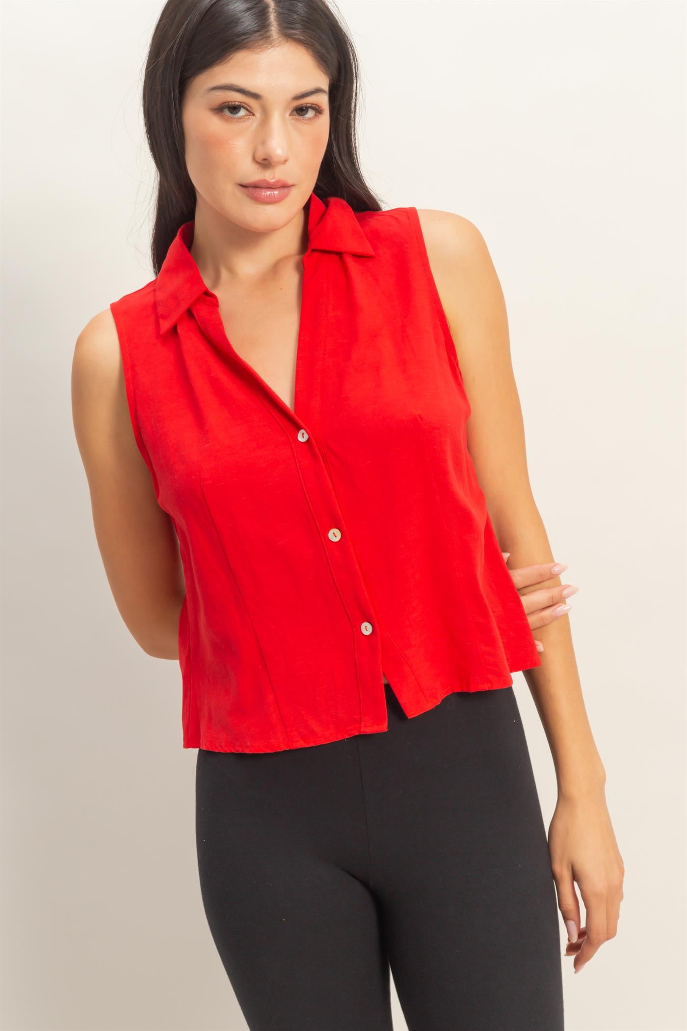 Wholesale Sleeveless Lyocell Linen Button Front Top Clothing Tops DZ26C189 RED DOUBLE ZERO