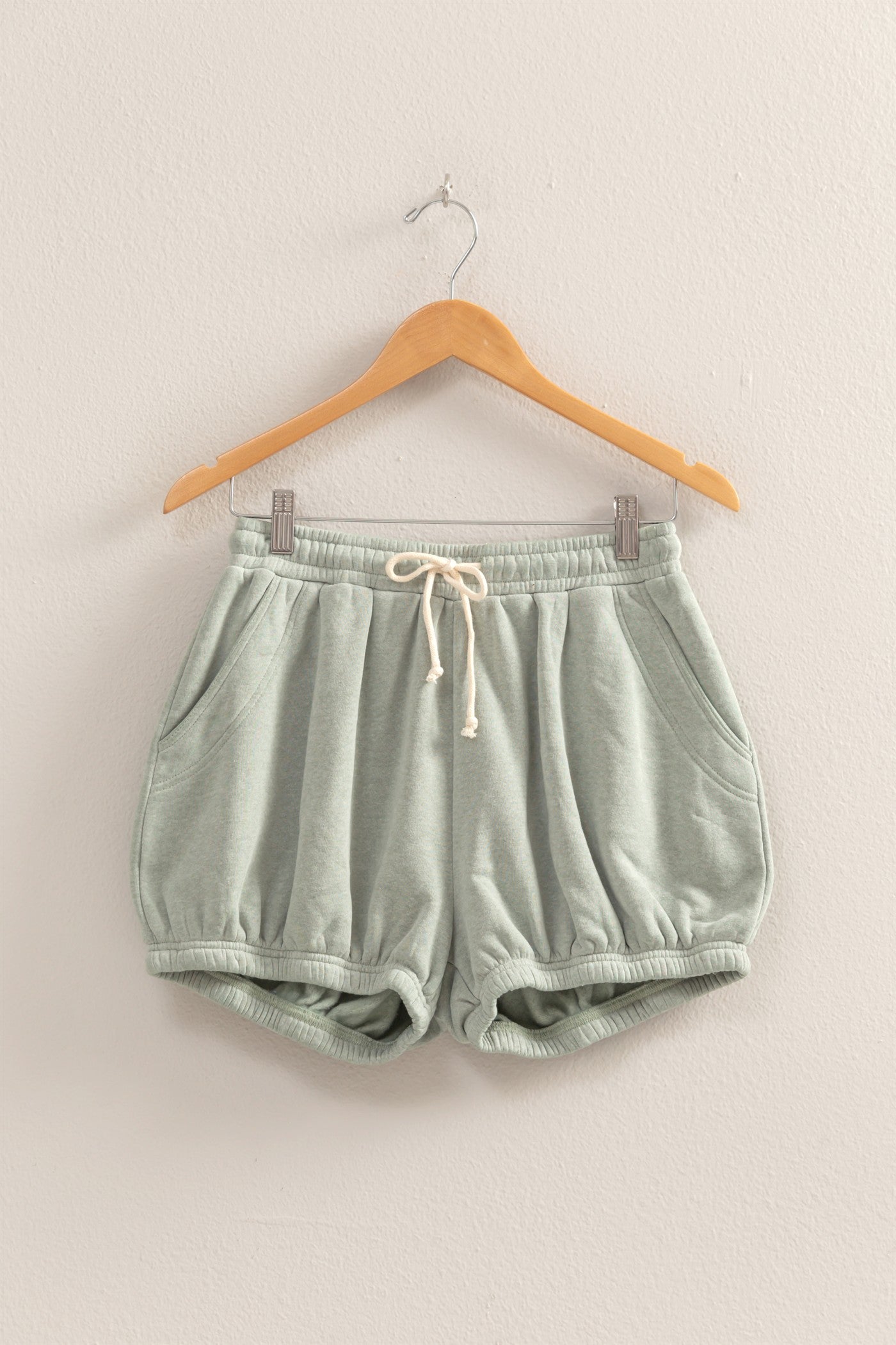 Wholesale Drawstring Waist Bubbled Hem Shorts Shorts DZ25A702 SAGE GREEN DOUBLE ZERO