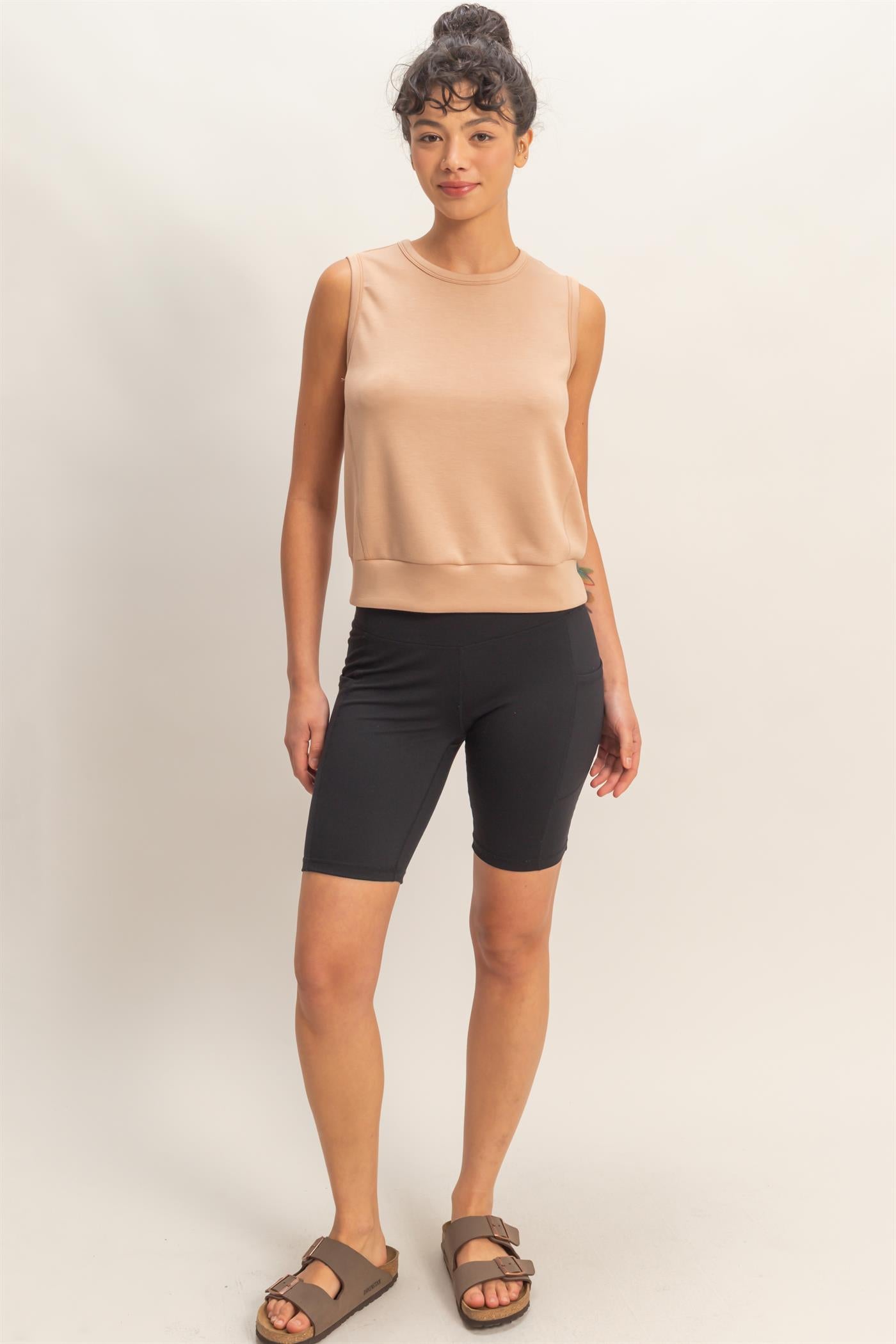 Wholesale Sleeveless Crew Neck Top Clothing Tops DZ26C709 DARK TAUPE DOUBLE ZERO