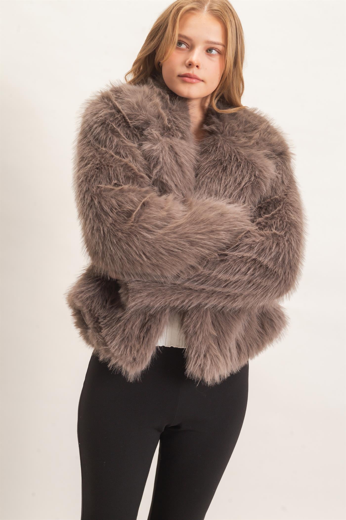 Wholesale Shawl Collar Faux Fur Jacket Outerwear HF26F207-D BROWN HYFVE