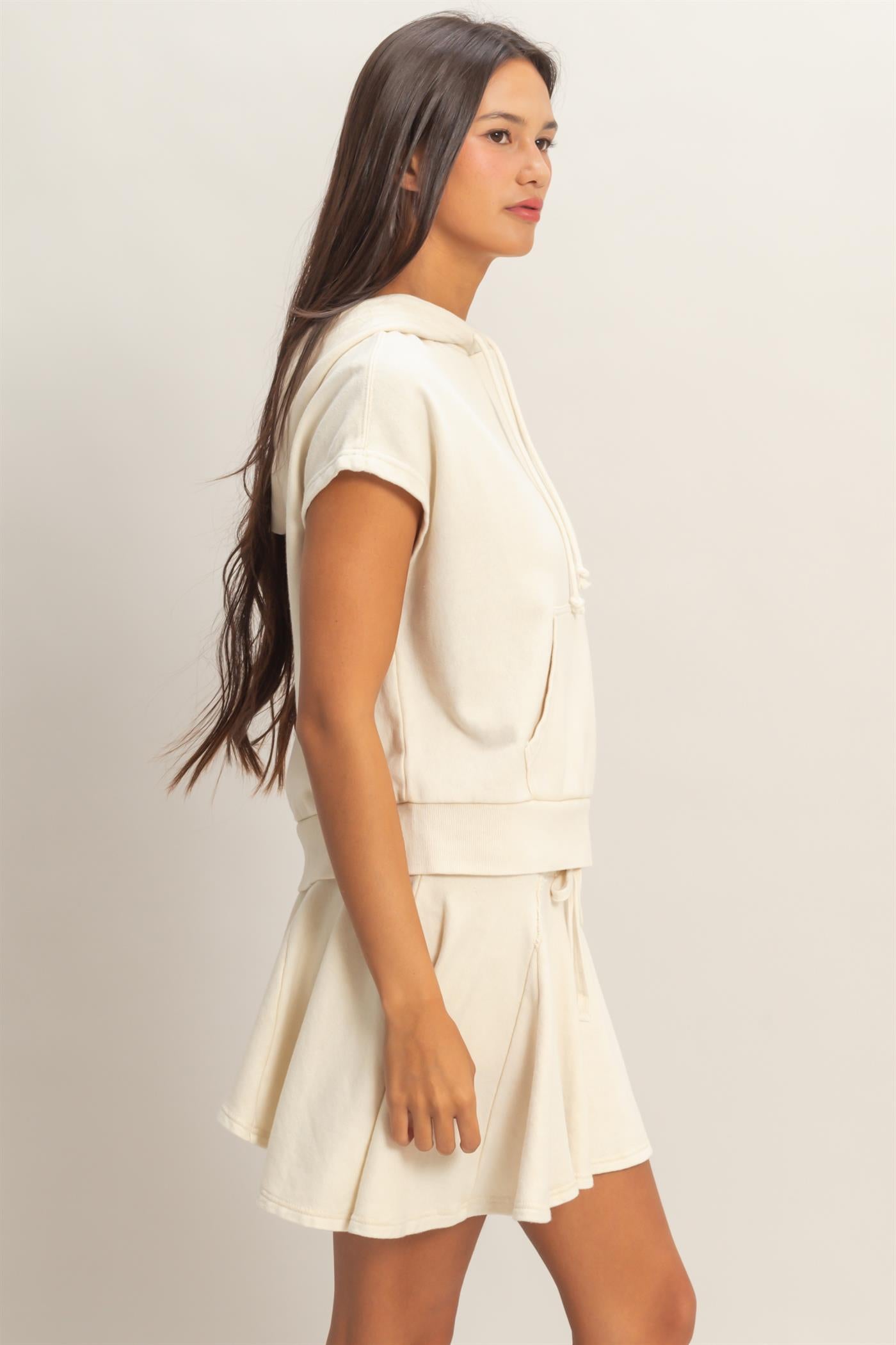 Wholesale Acid Washed Sleeveless Hooded Kangaroo Pocket Top Hoodies DZ26A411 ALPACA DOUBLE ZERO