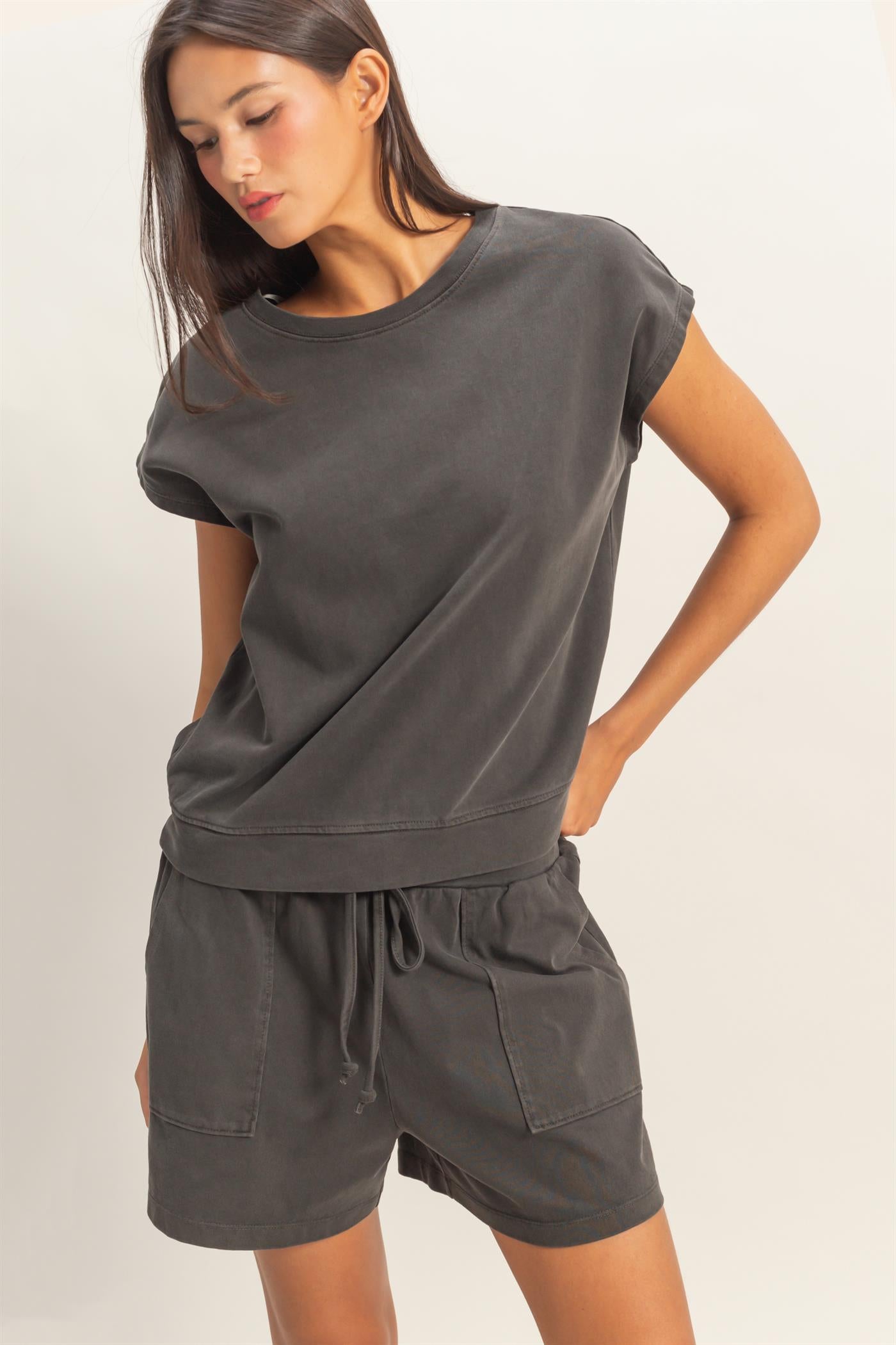 Wholesale Sleeveless Crew Neck Top and Shorts Set Clothing DZ26A028-SET BLACK DOUBLE ZERO