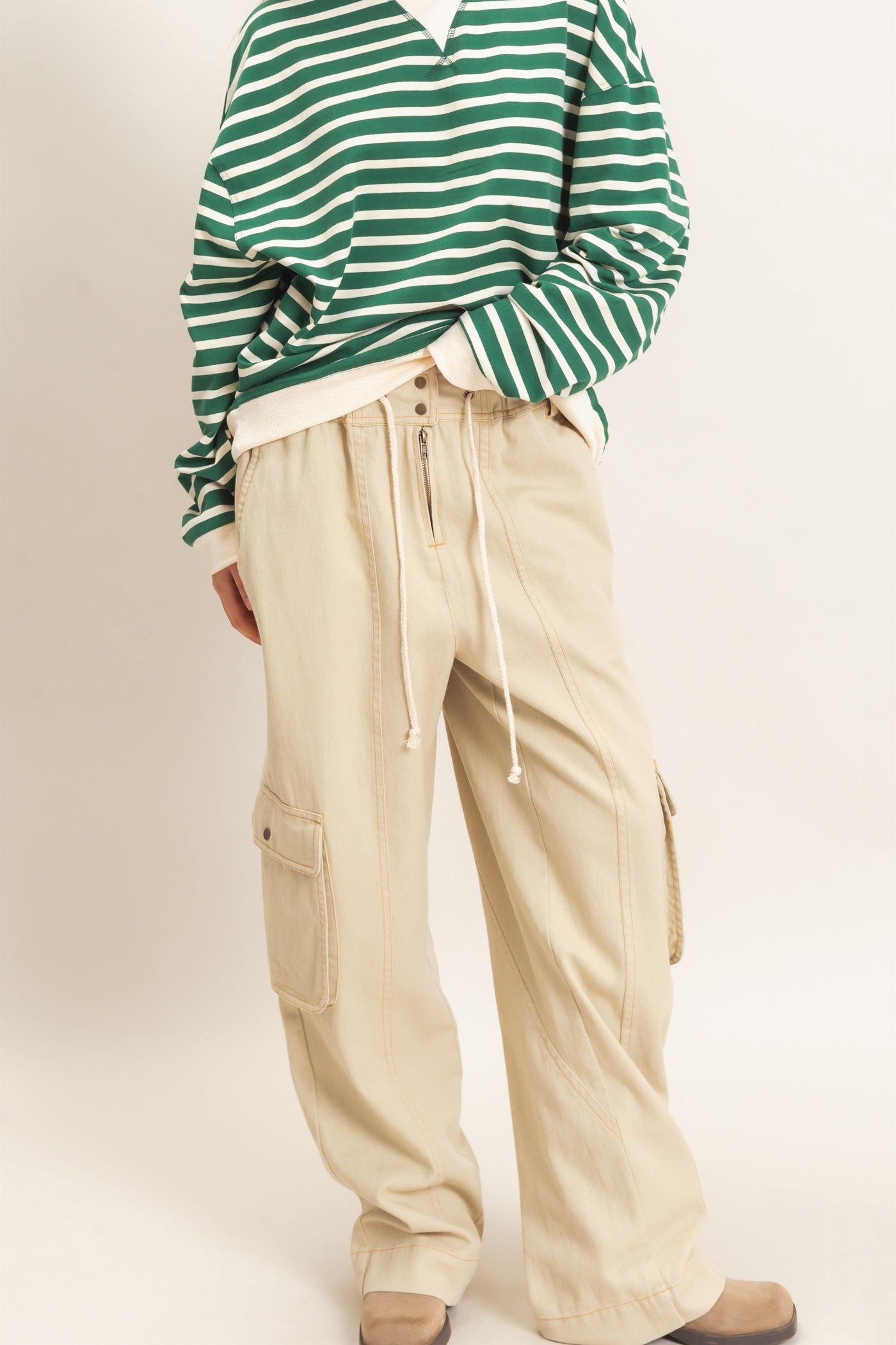 Wholesale Drawstring Cargo Denim Pants Pants HF26E182 BEIGE HYFVE
