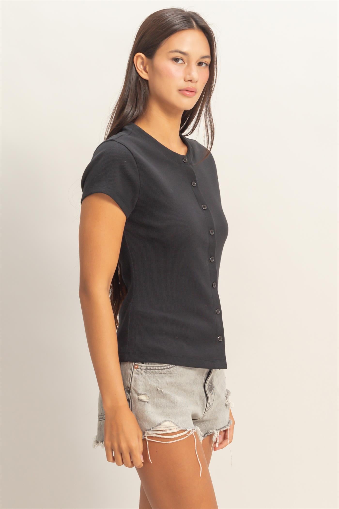 Wholesale Ribbed Button-Front Crew Neck Top Clothing Tops DZ26A727 BLACK DOUBLE ZERO
